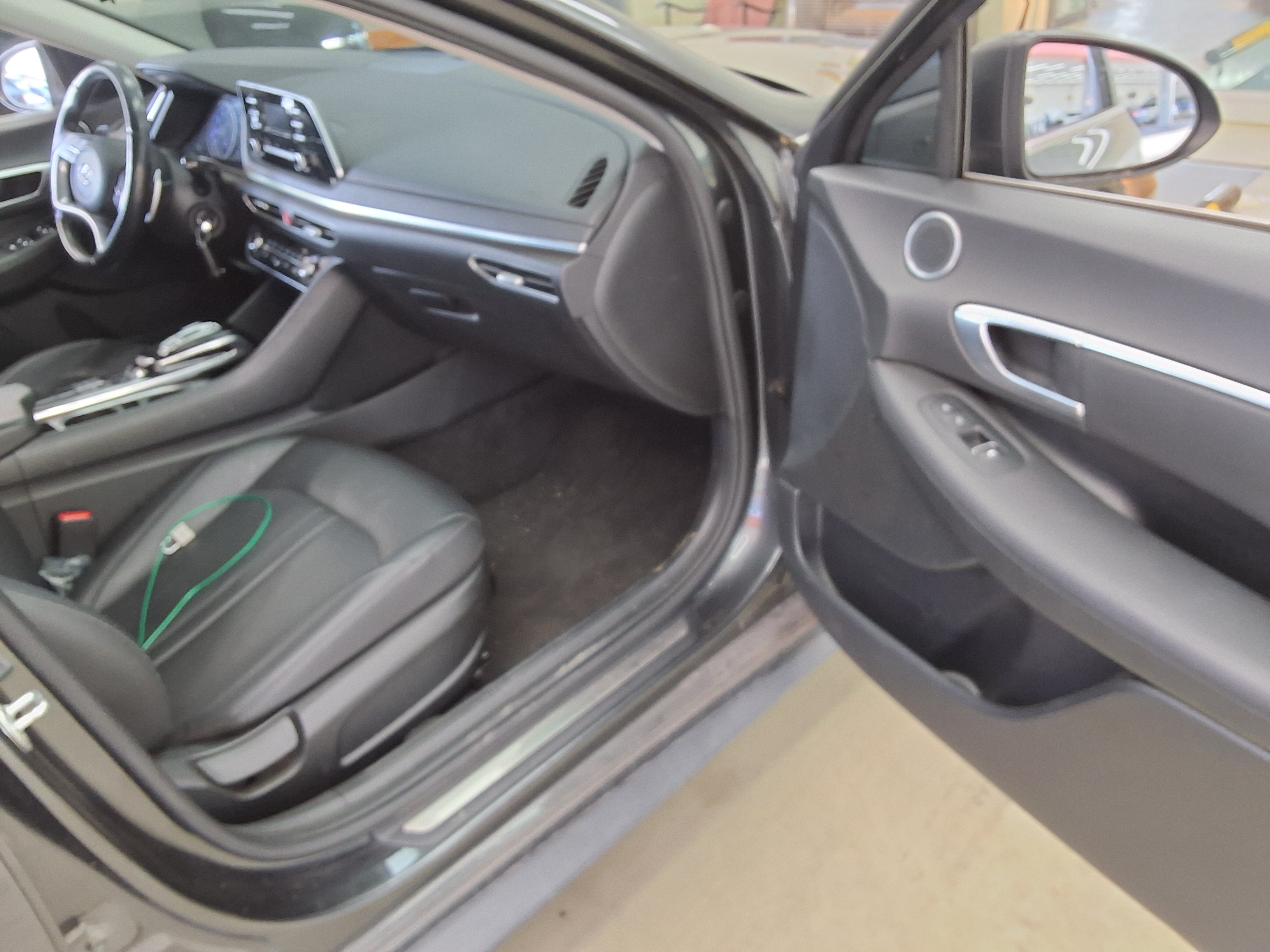 Hyundai Sonata 2021 - Image 13