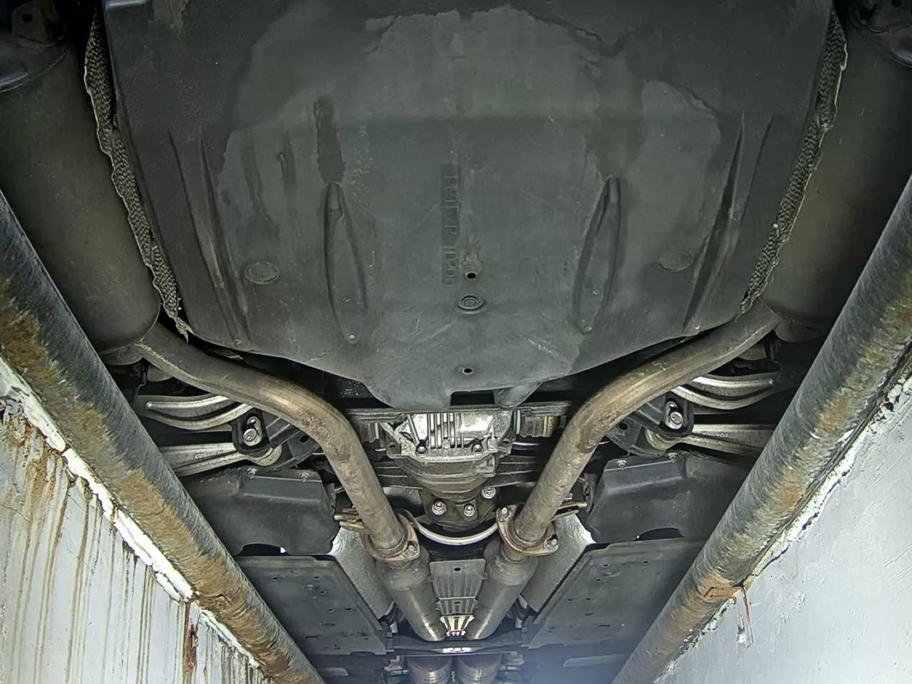 LEXUS LS - 7