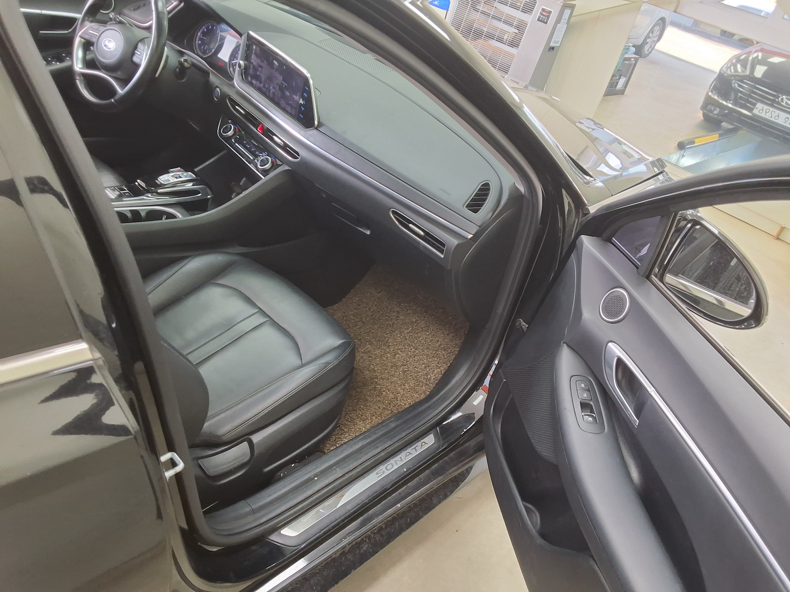 Hyundai Sonata 2020 - Image 13