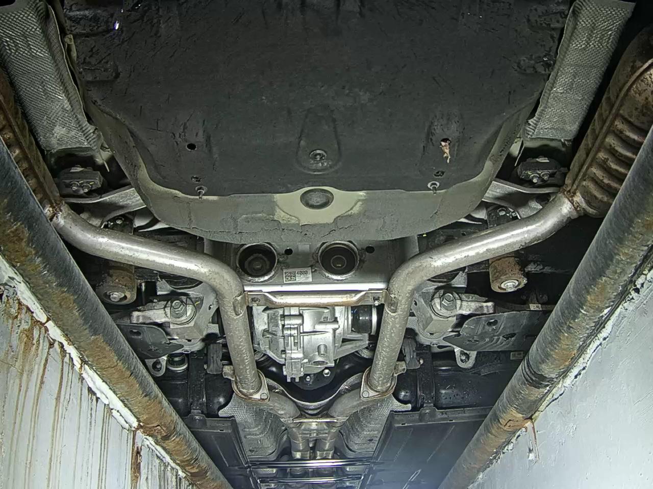 Hyundai Genesis 2023 - Image 7