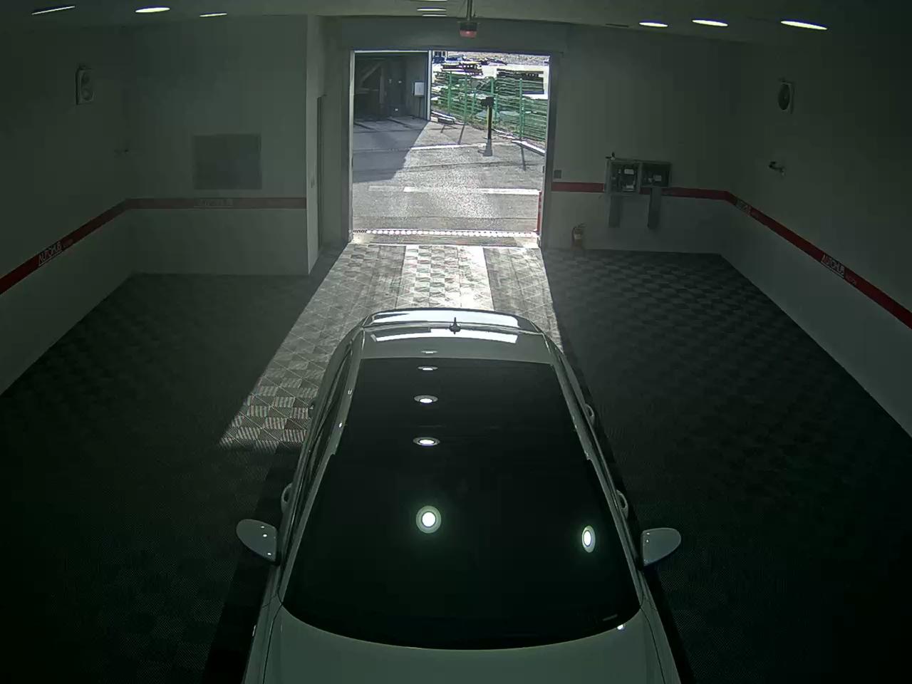 أودي A6 - 6