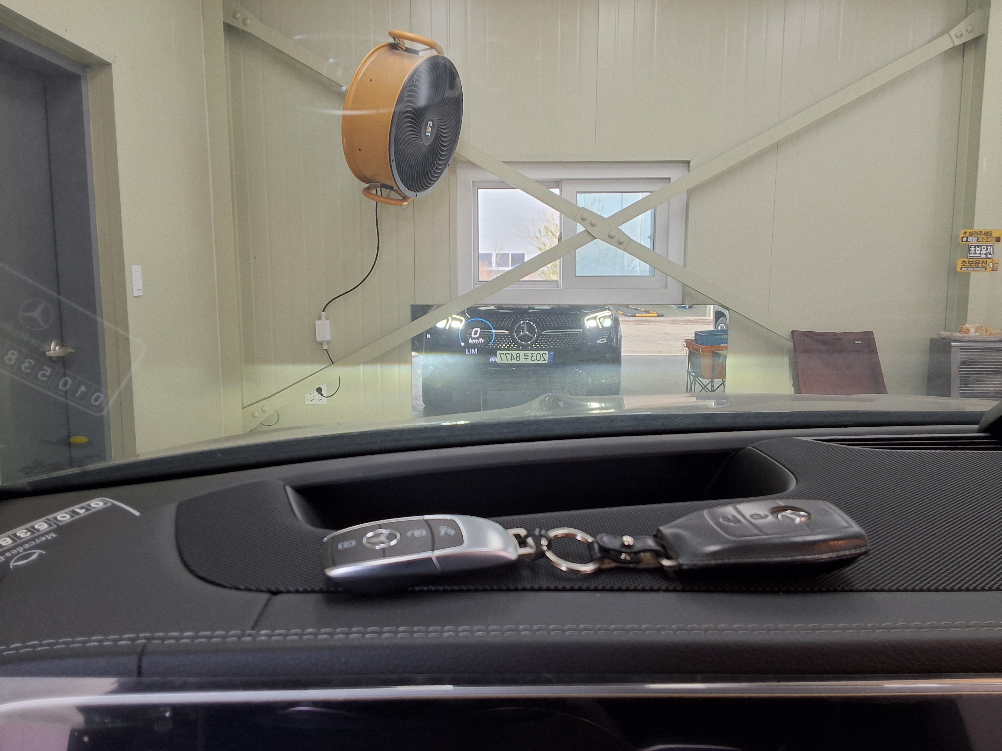 مرسيدس بنز GLE 2022 - صورة 16