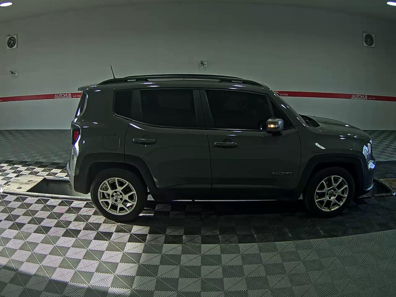 Jeep Renegade - 3