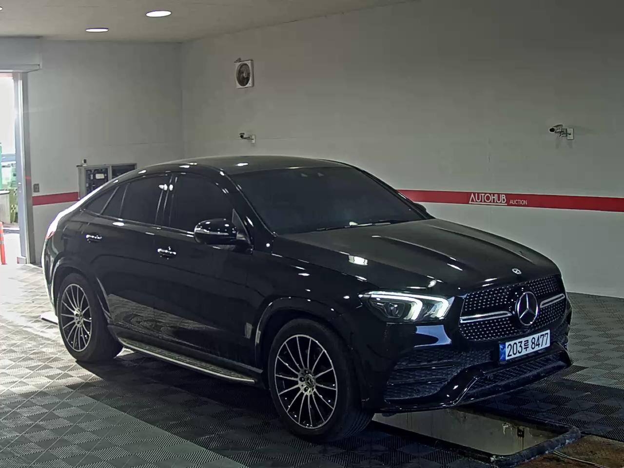 مرسيدس بنز GLE 2022 - صورة 2