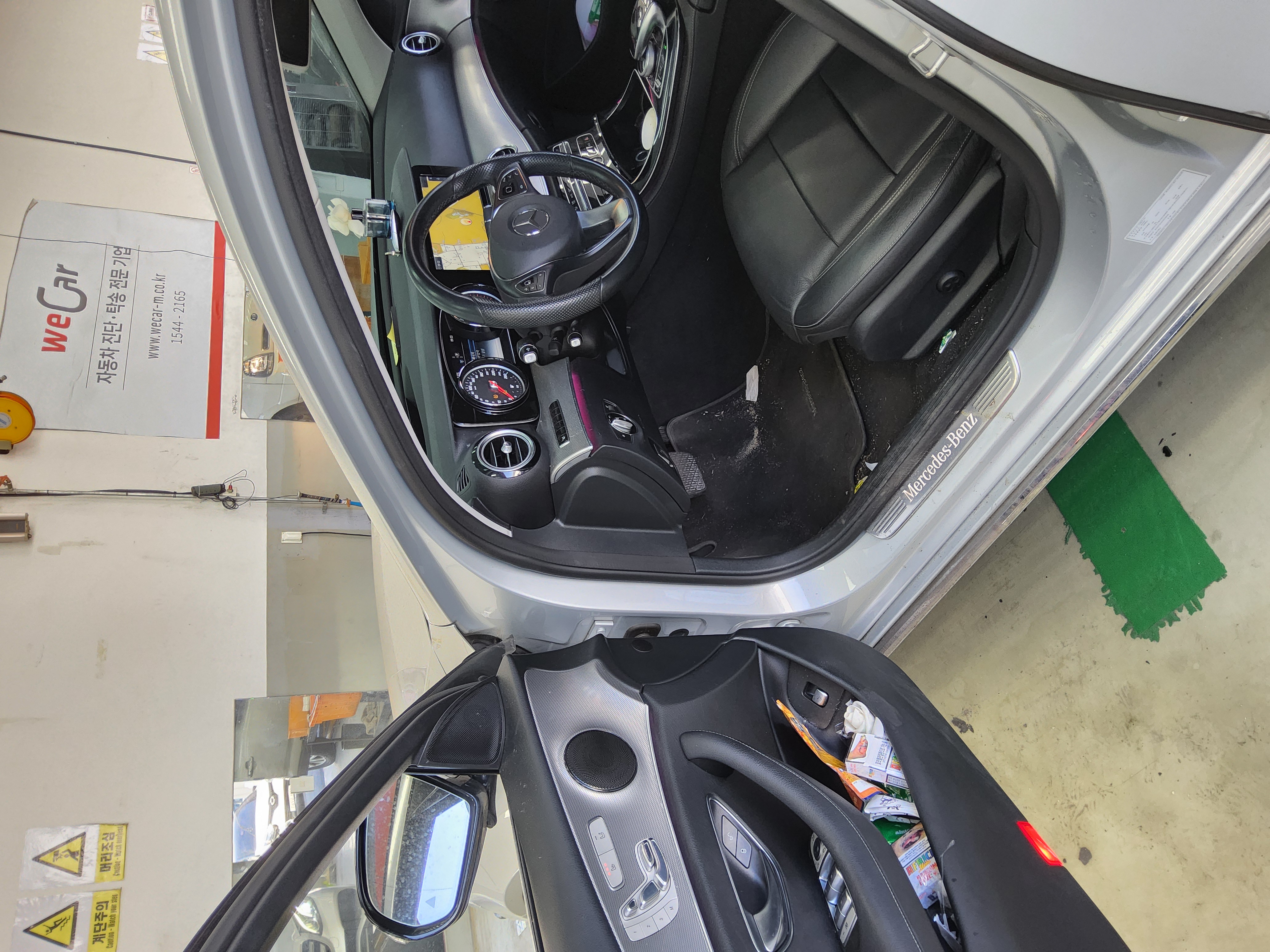 메르세데스-벤츠 E-클래스 2017 - 이미지 9