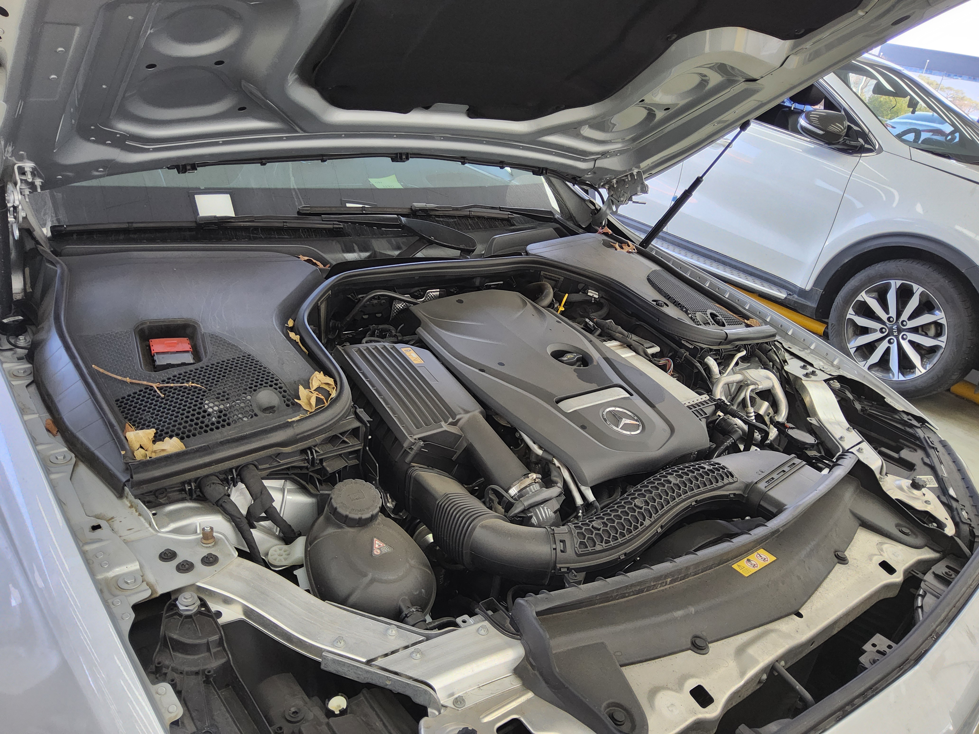 메르세데스-벤츠 E-클래스 2017 - 이미지 19