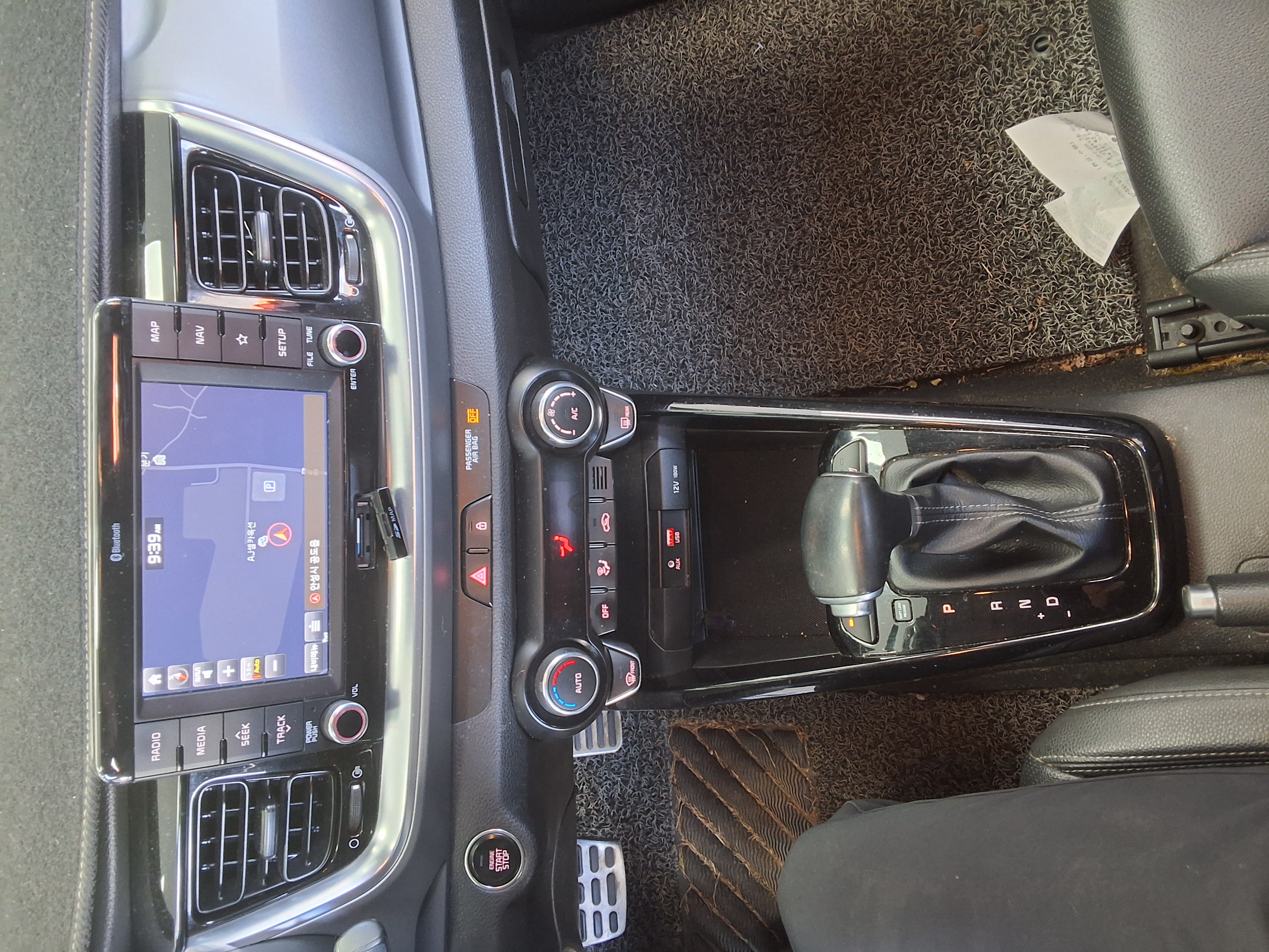 Kia Stonic 2018 - Image 16