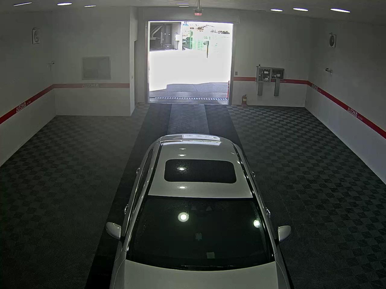 메르세데스-벤츠 E-클래스 2017 - 이미지 6