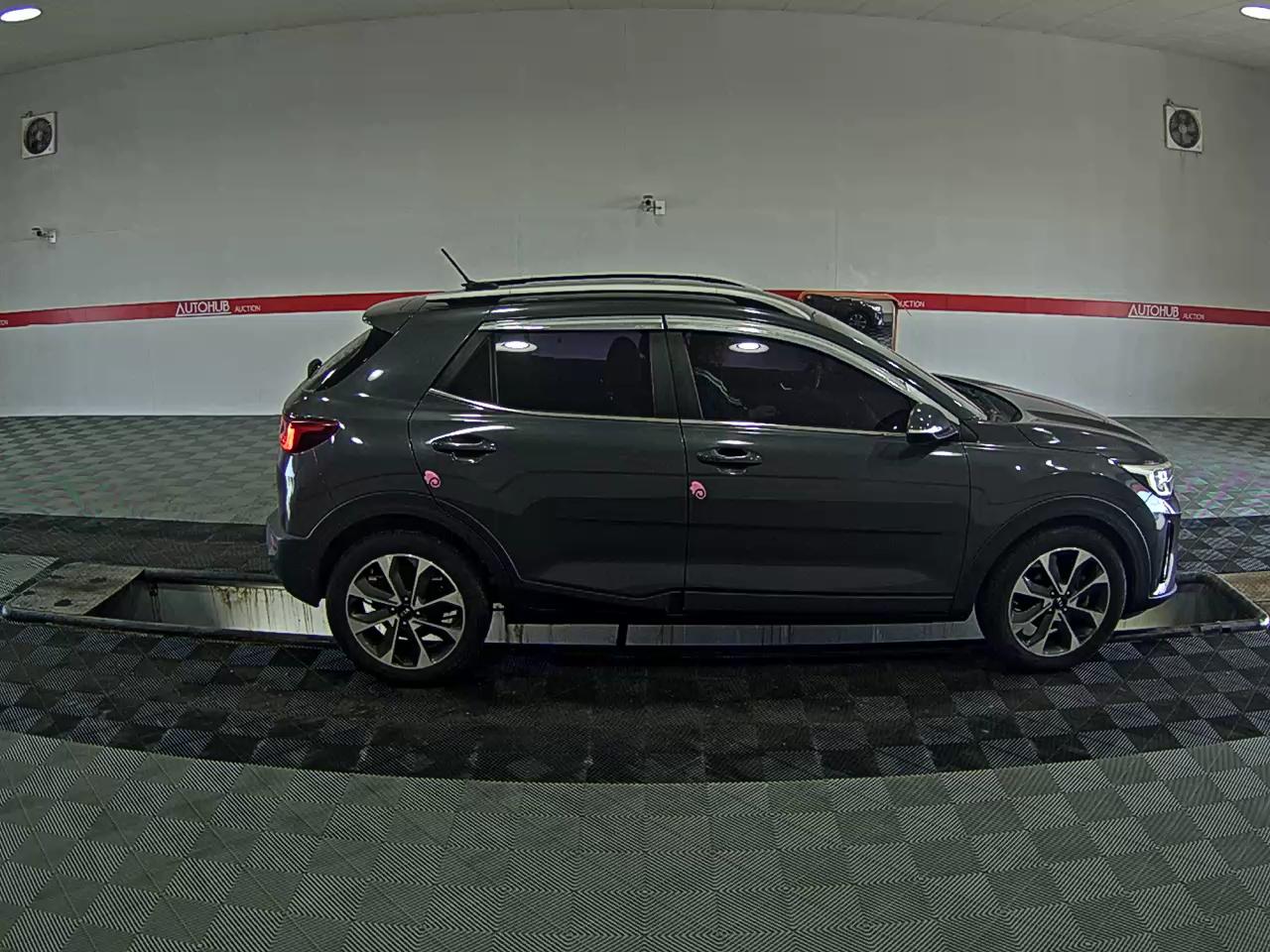 Kia Stonic 2018 - Image 3