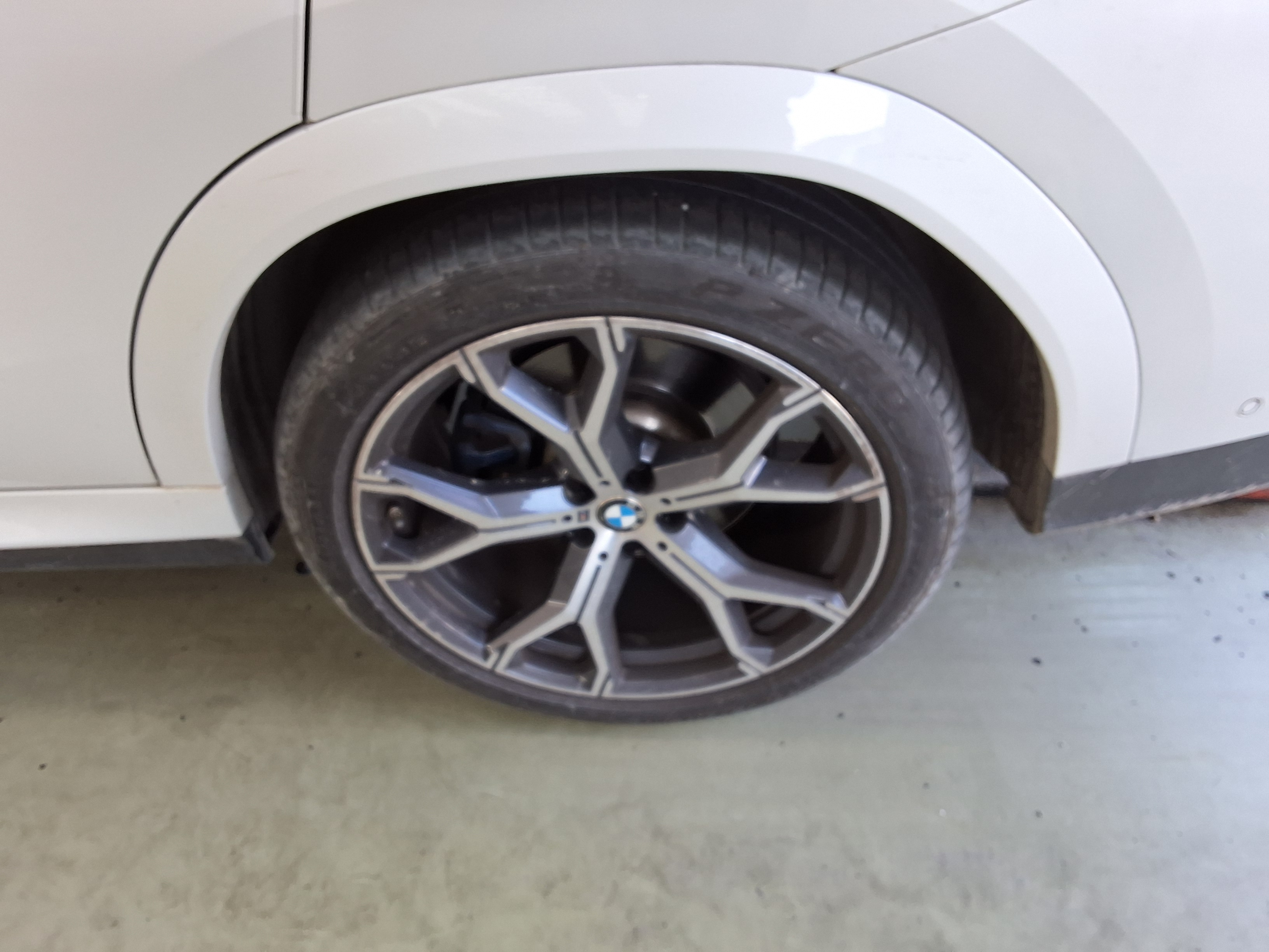 BMW X6 - 18