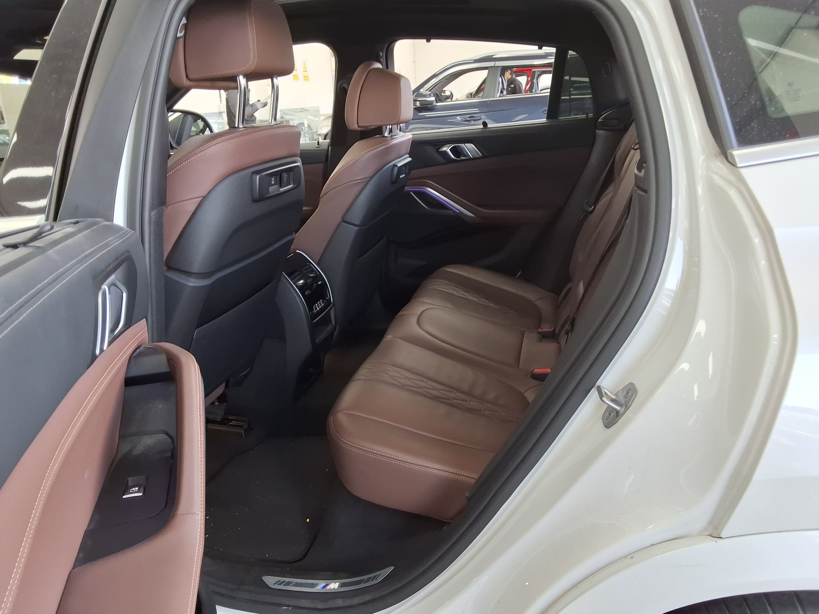 BMW X6 - 11