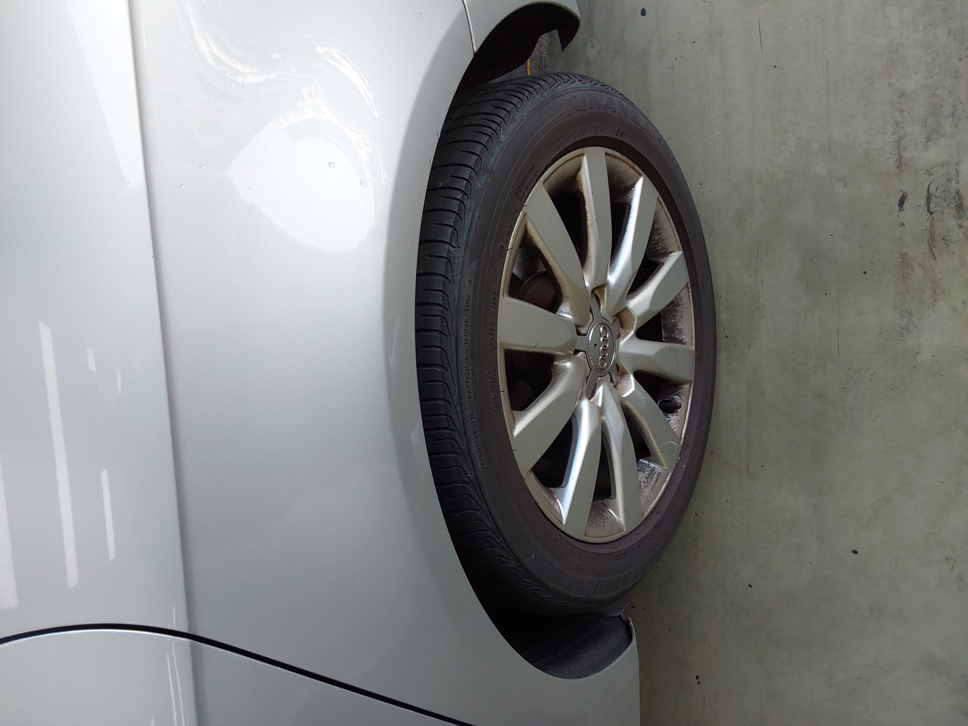 Audi A4 2010 - Image 20