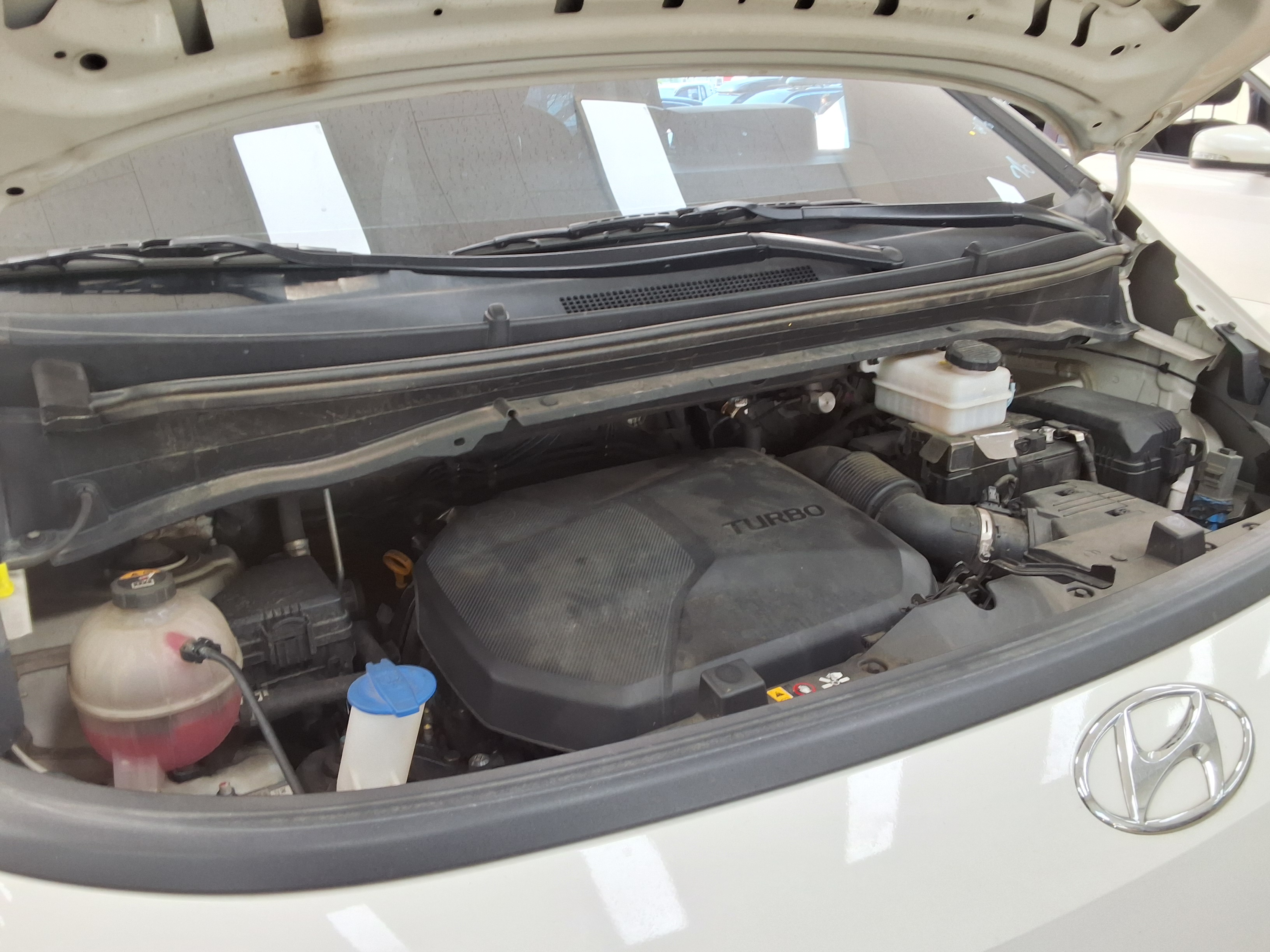 Hyundai Staria 2023 - Image 20