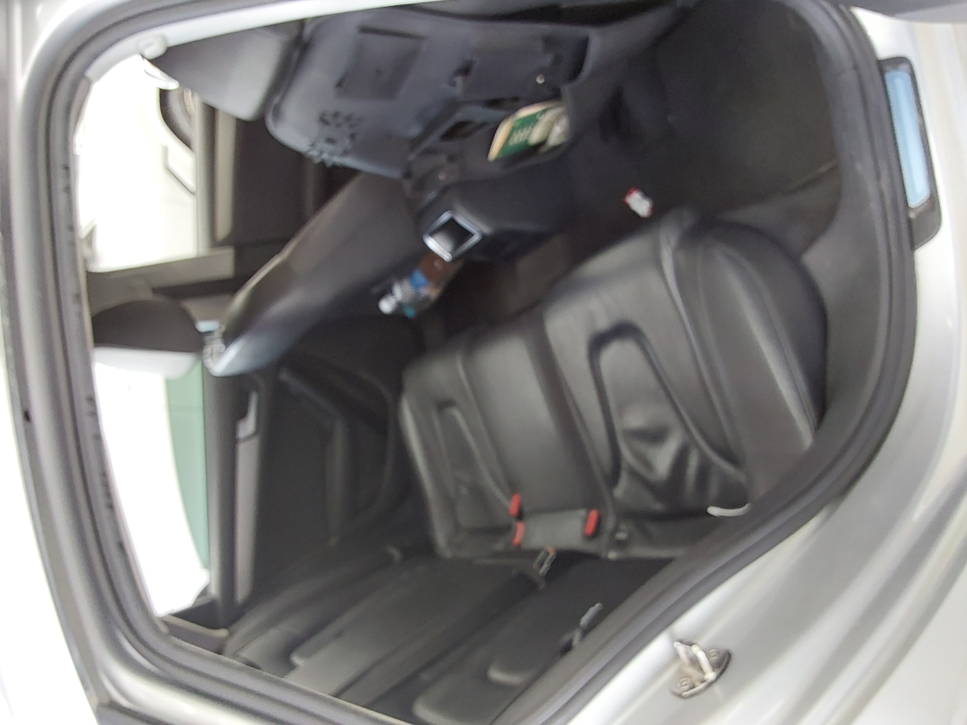 Audi A4 2010 - Image 12