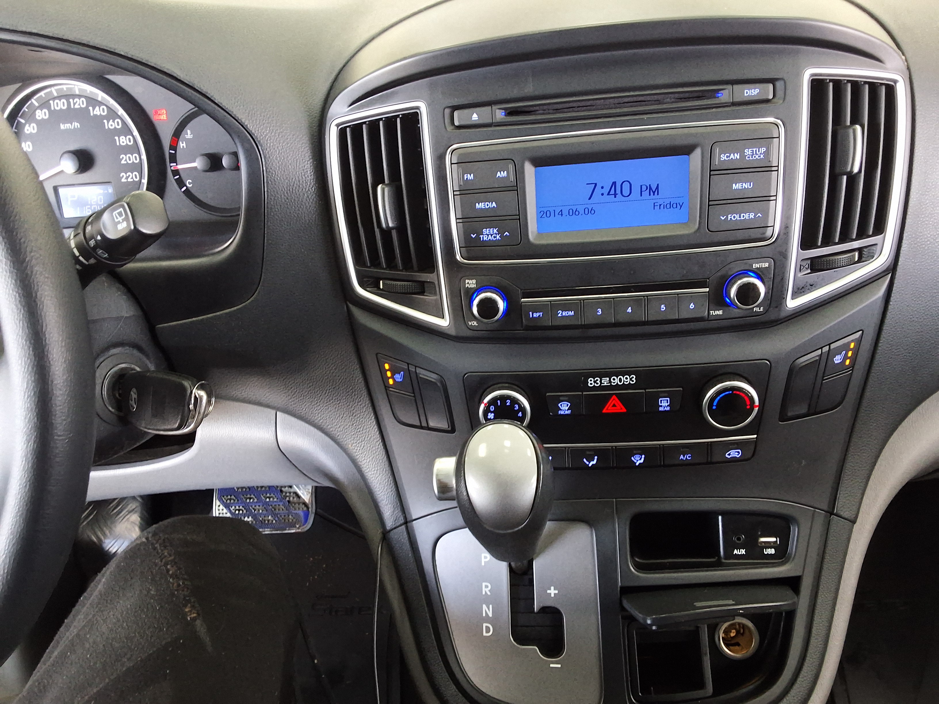 2016 - hyundai grand starex