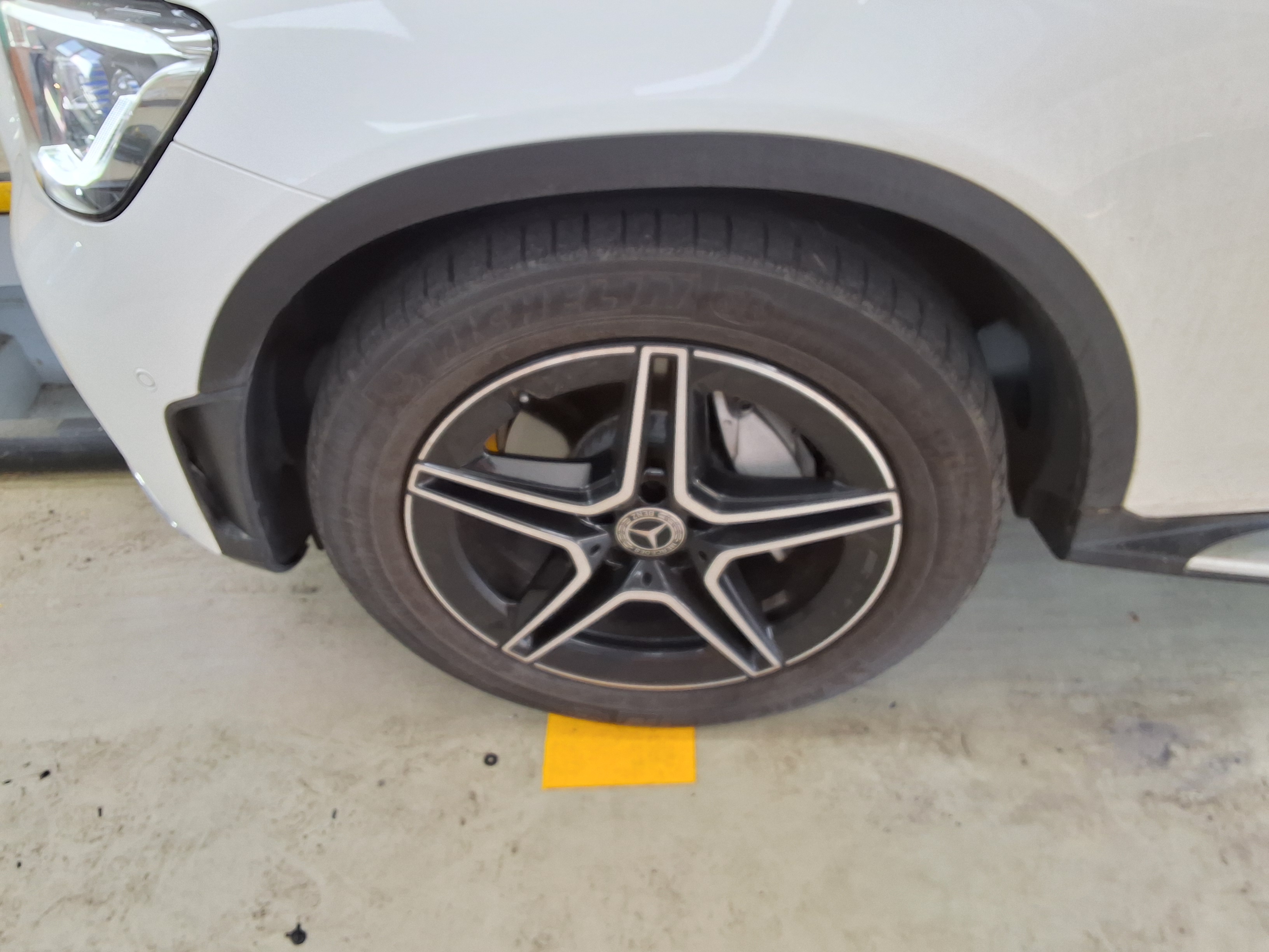 مرسيدس بنز GLC - 20
