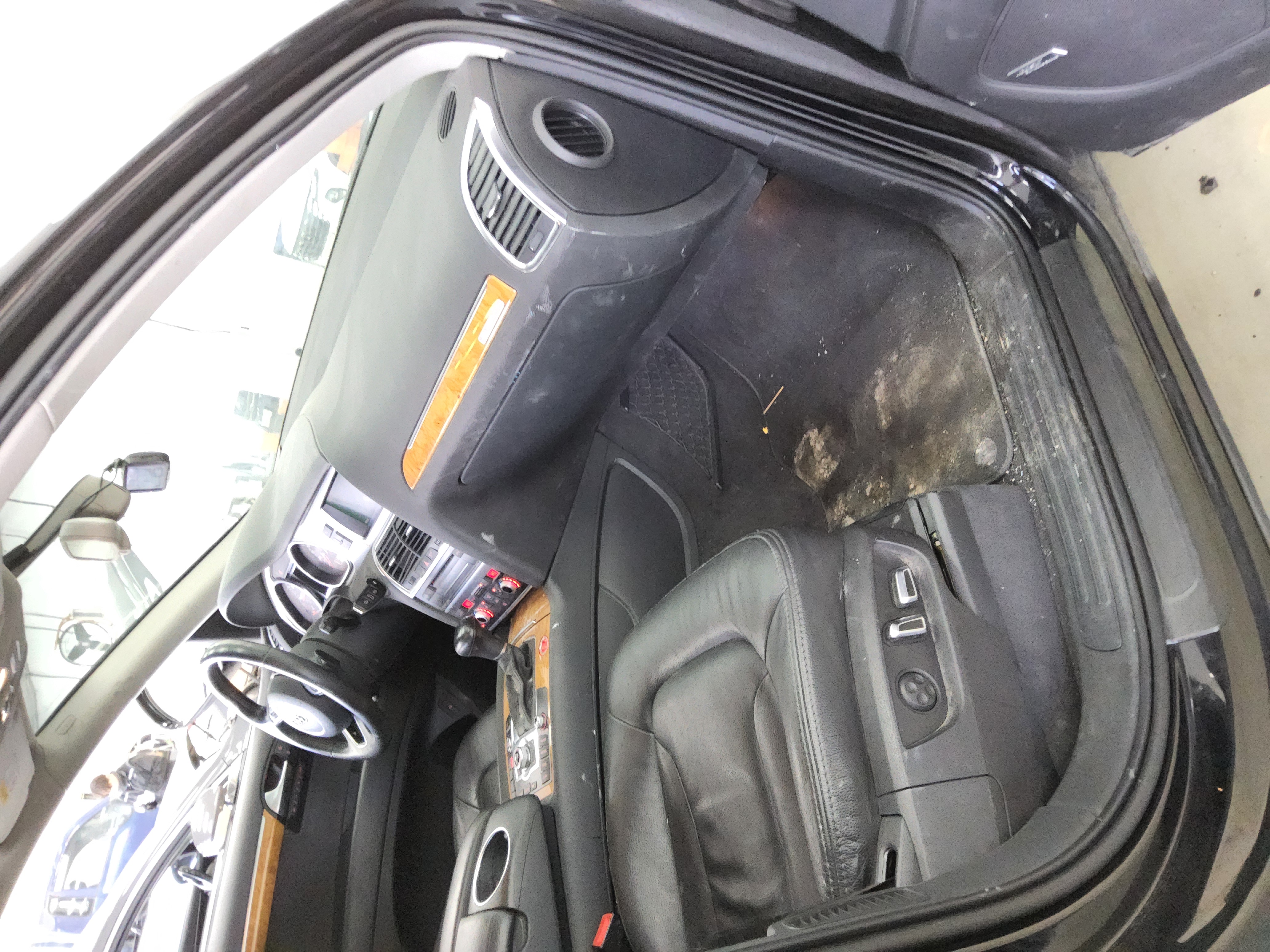 Audi Q7 2014 - Image 13