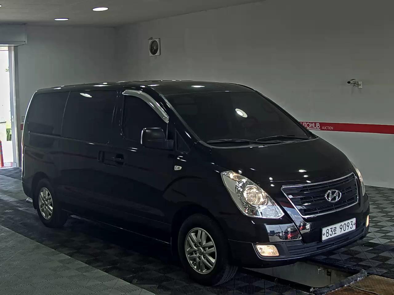 2016 - hyundai grand starex
