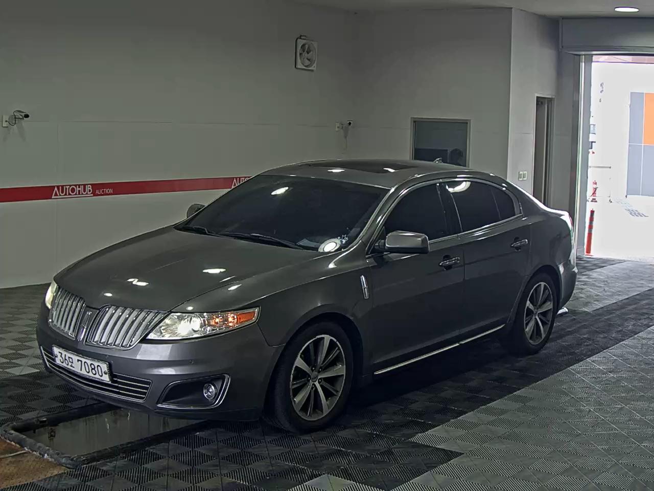 Lincoln MKS