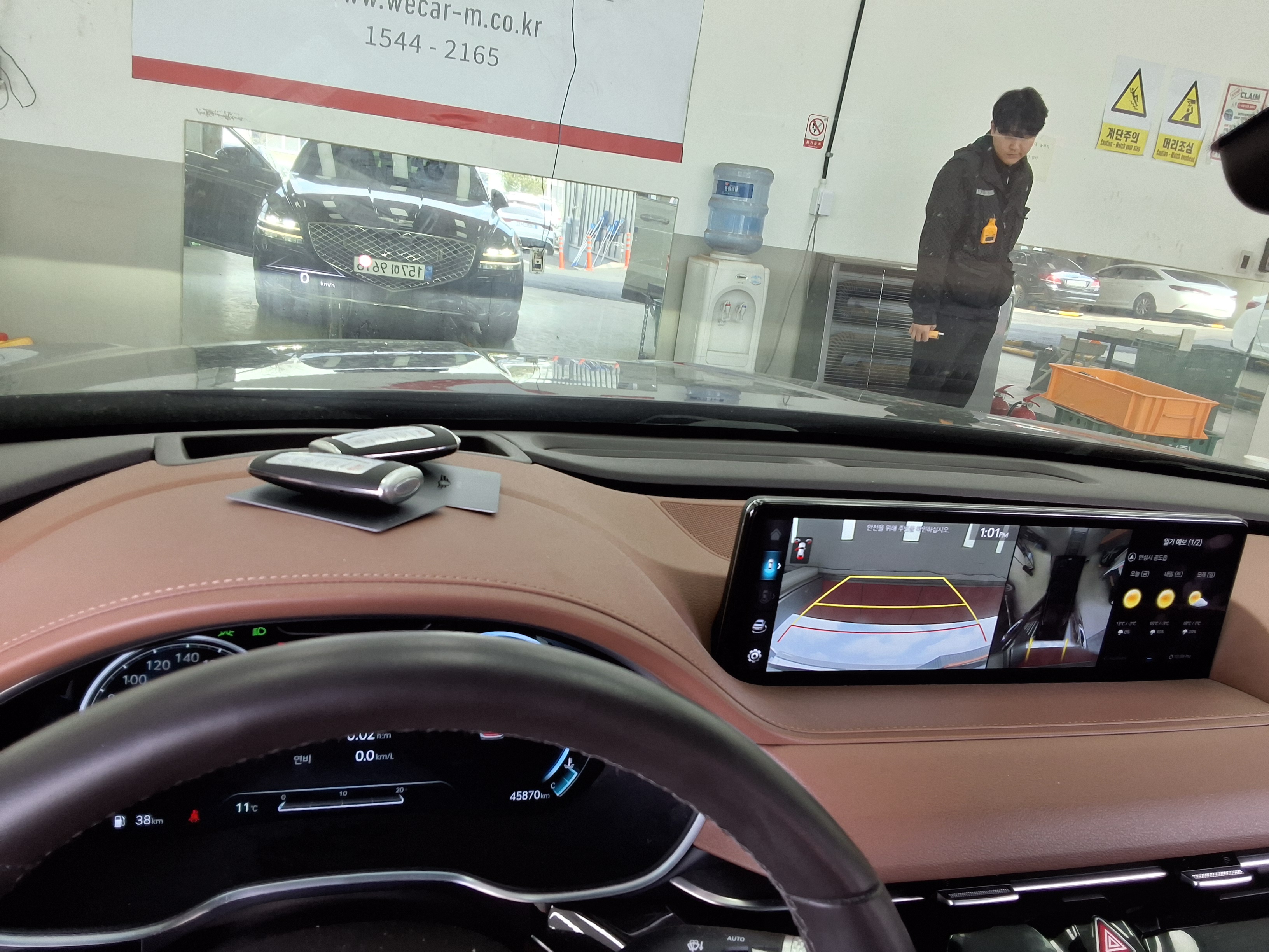 2022 - genesis g80