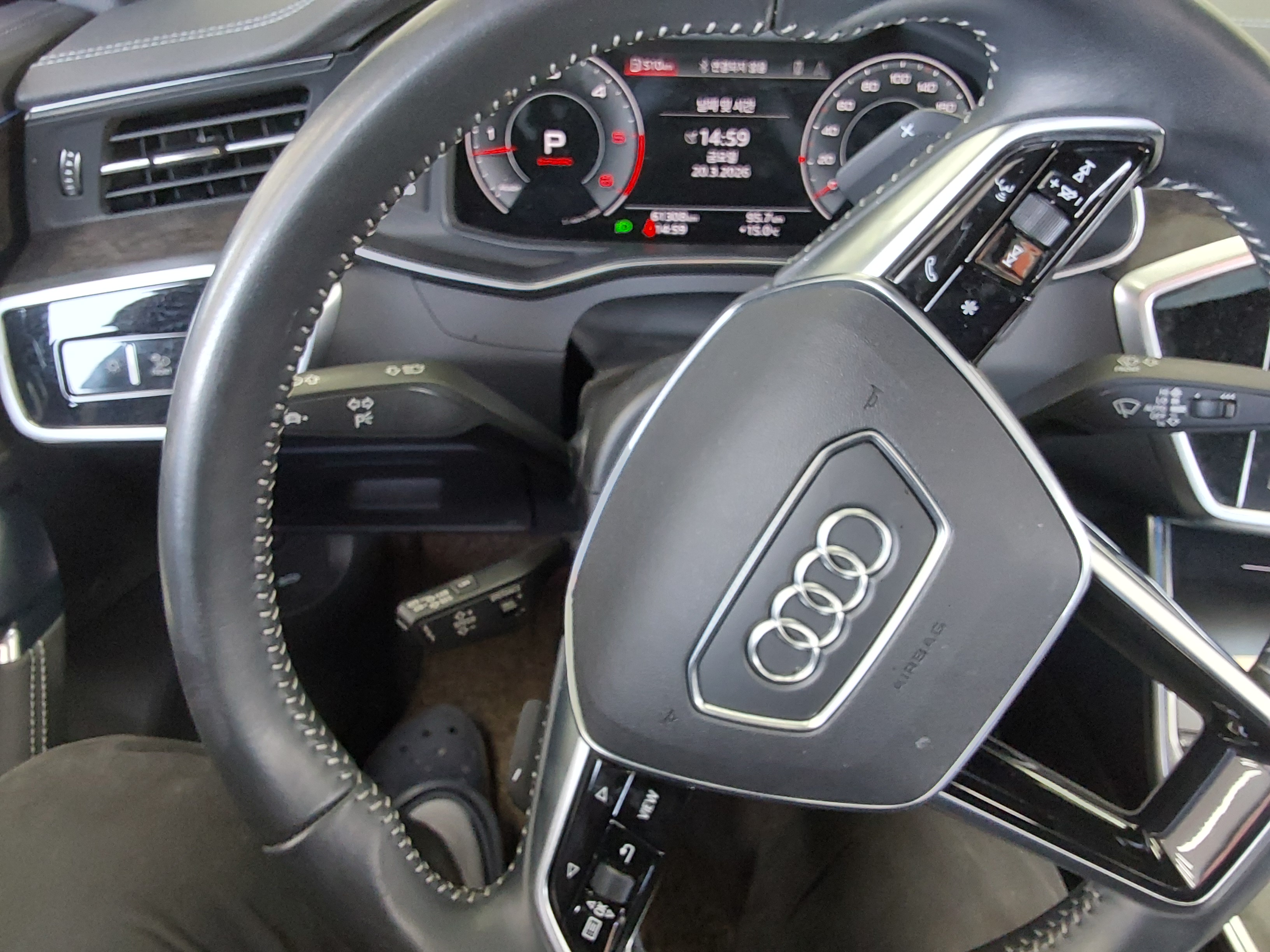Audi A6 - 16