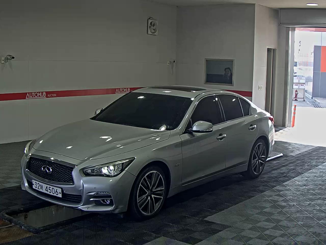 Infiniti Q50