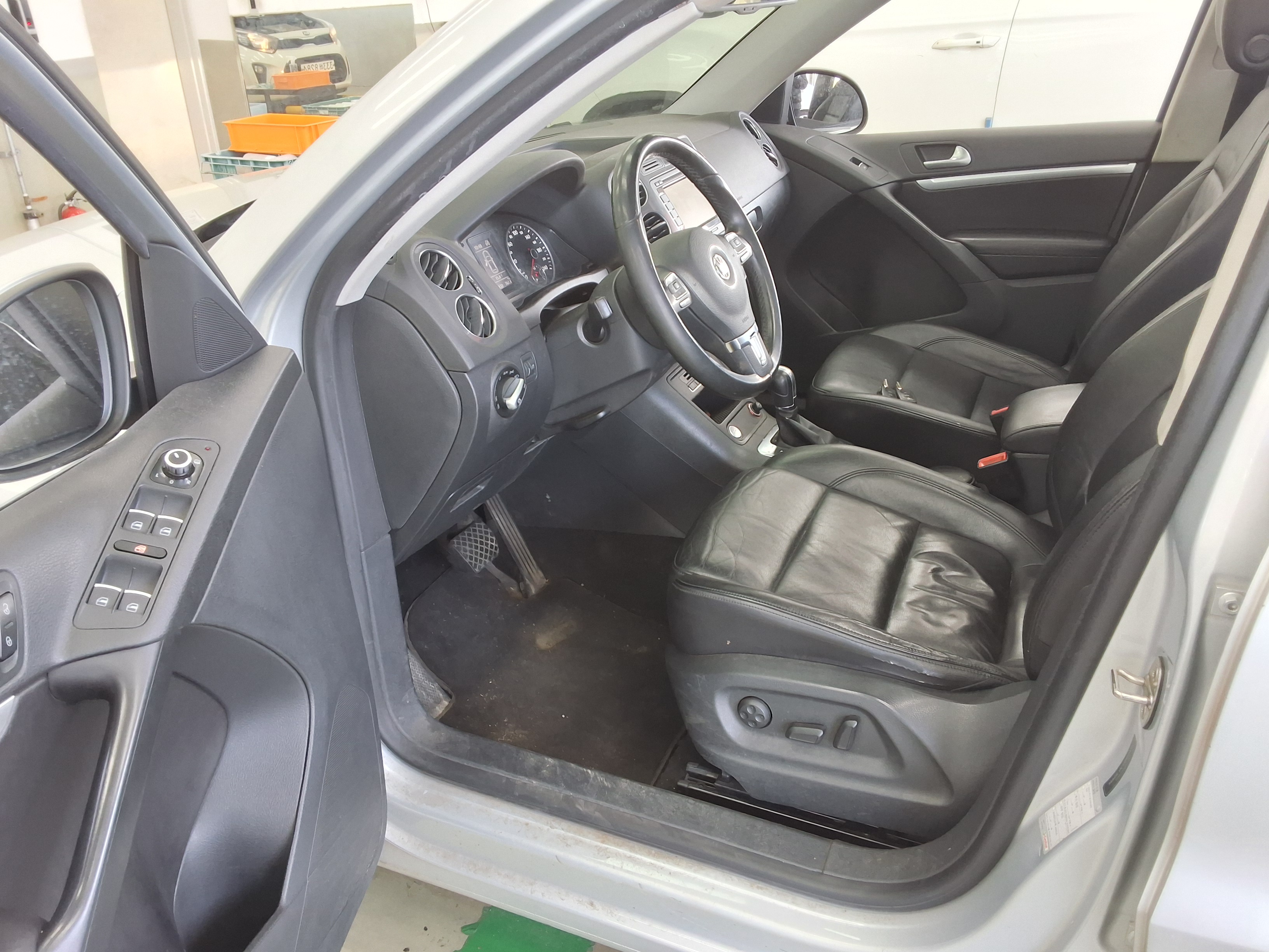 VOLKSWAGEN 티구안 - 9