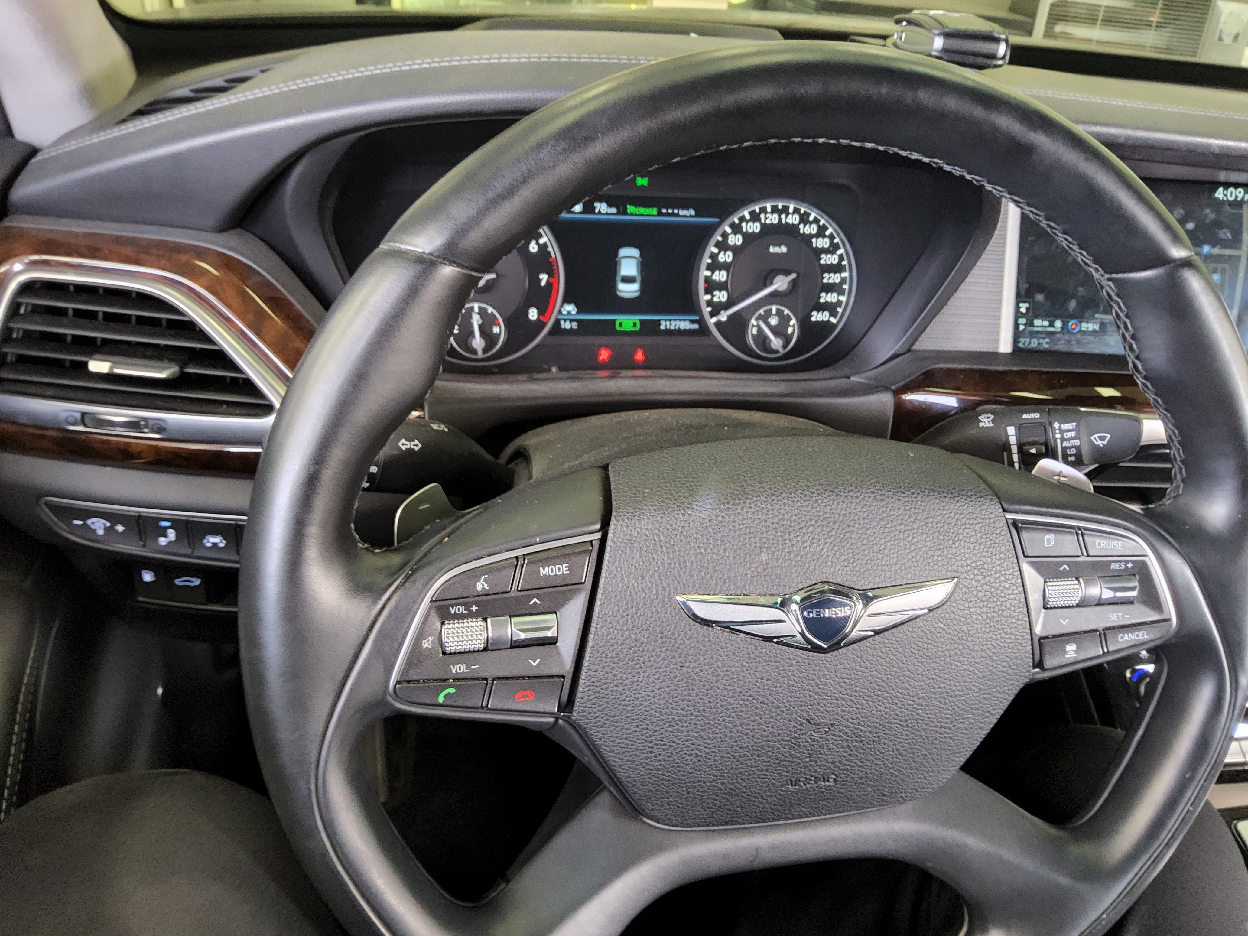Hyundai Genesis EQ900 2016 - Image 16