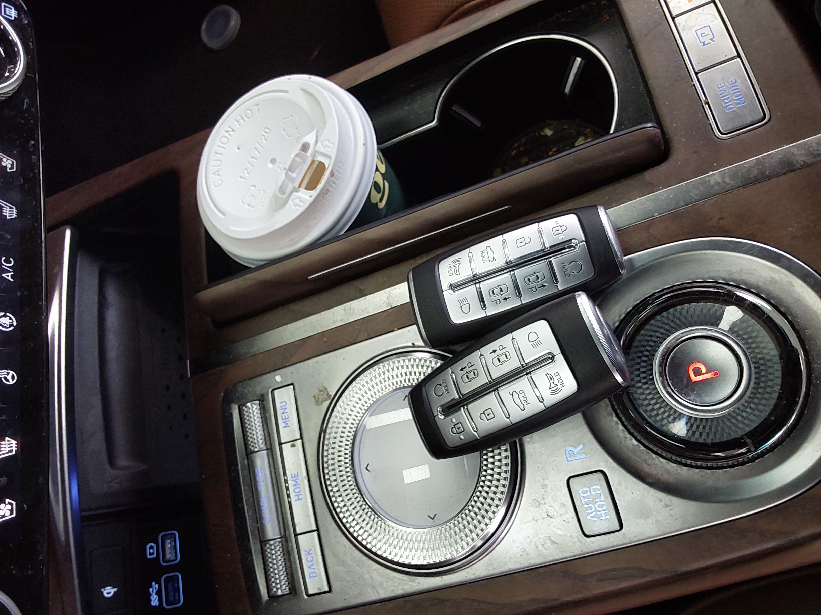 Hyundai Genesis - 19