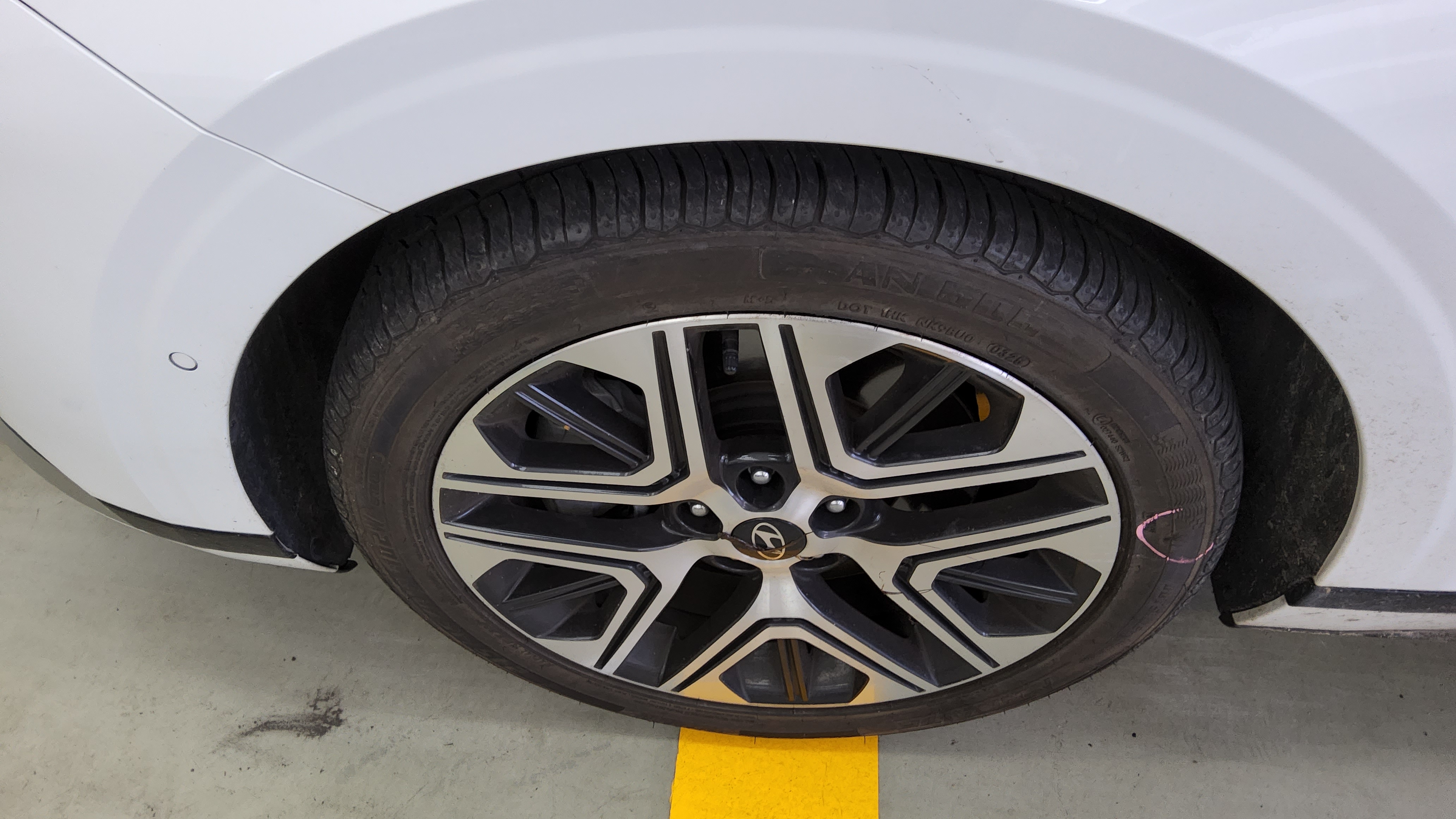 Hyundai Grandeur - 19