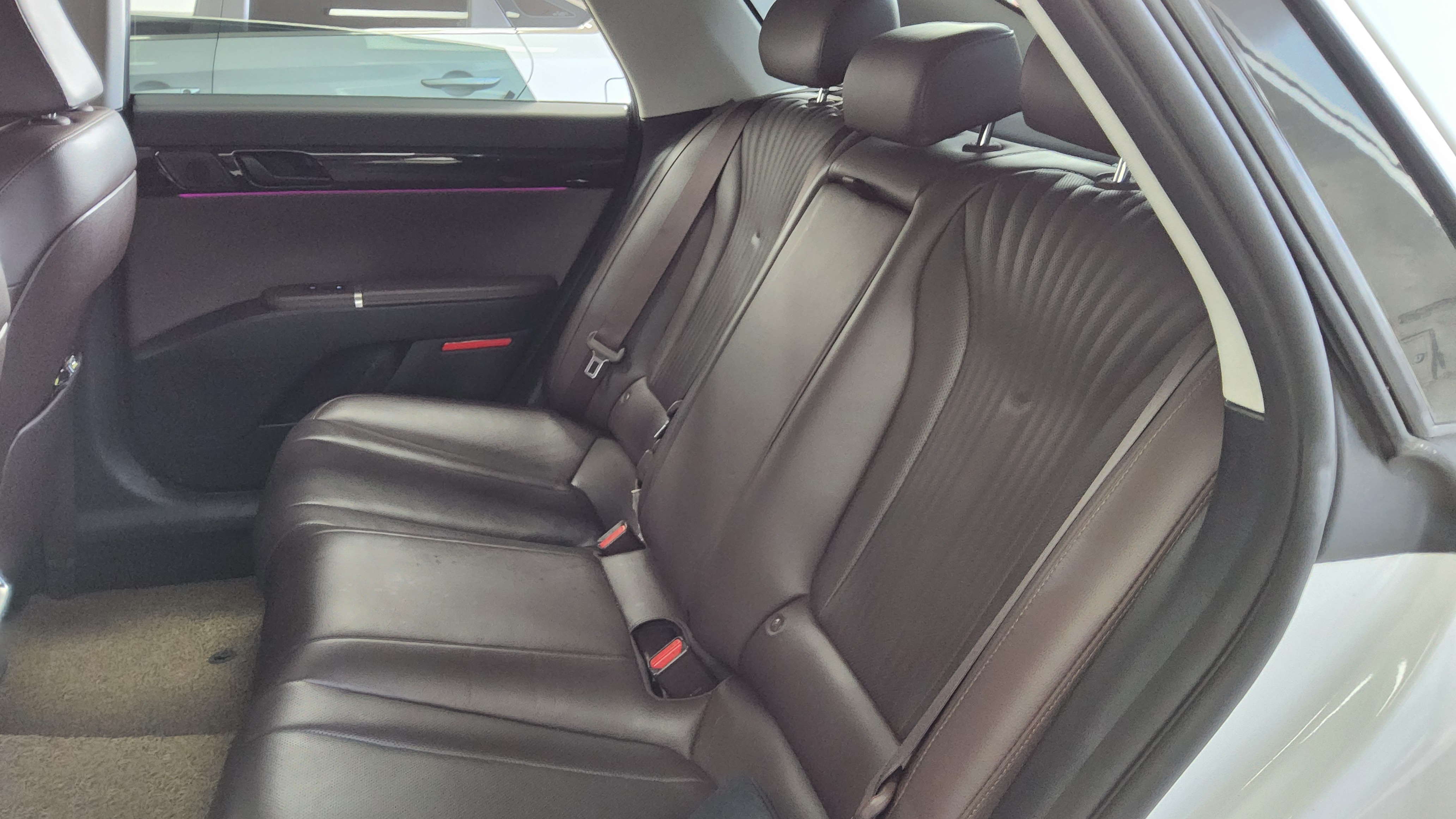 Hyundai Grandeur - 11