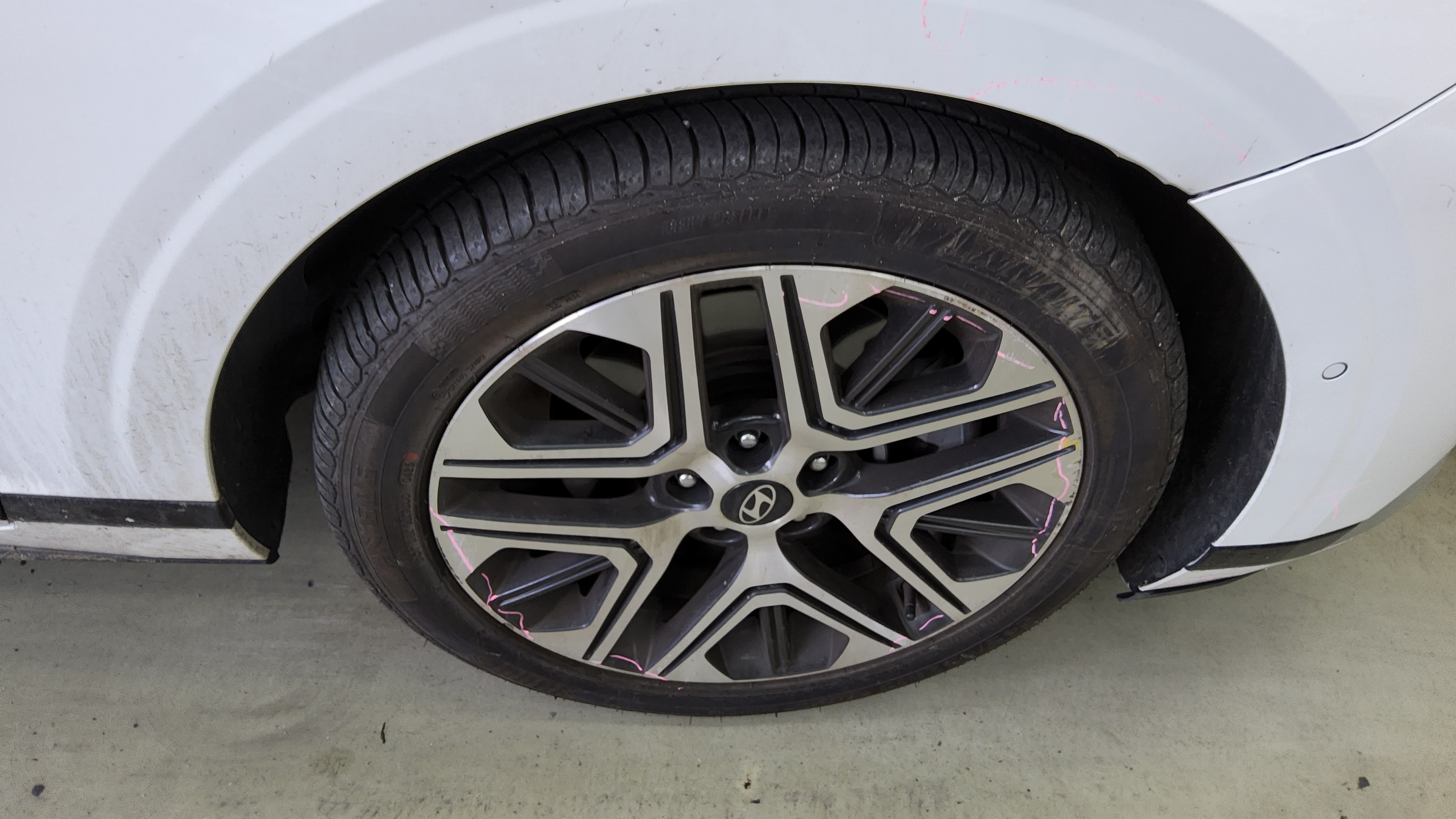 Hyundai Grandeur - 21