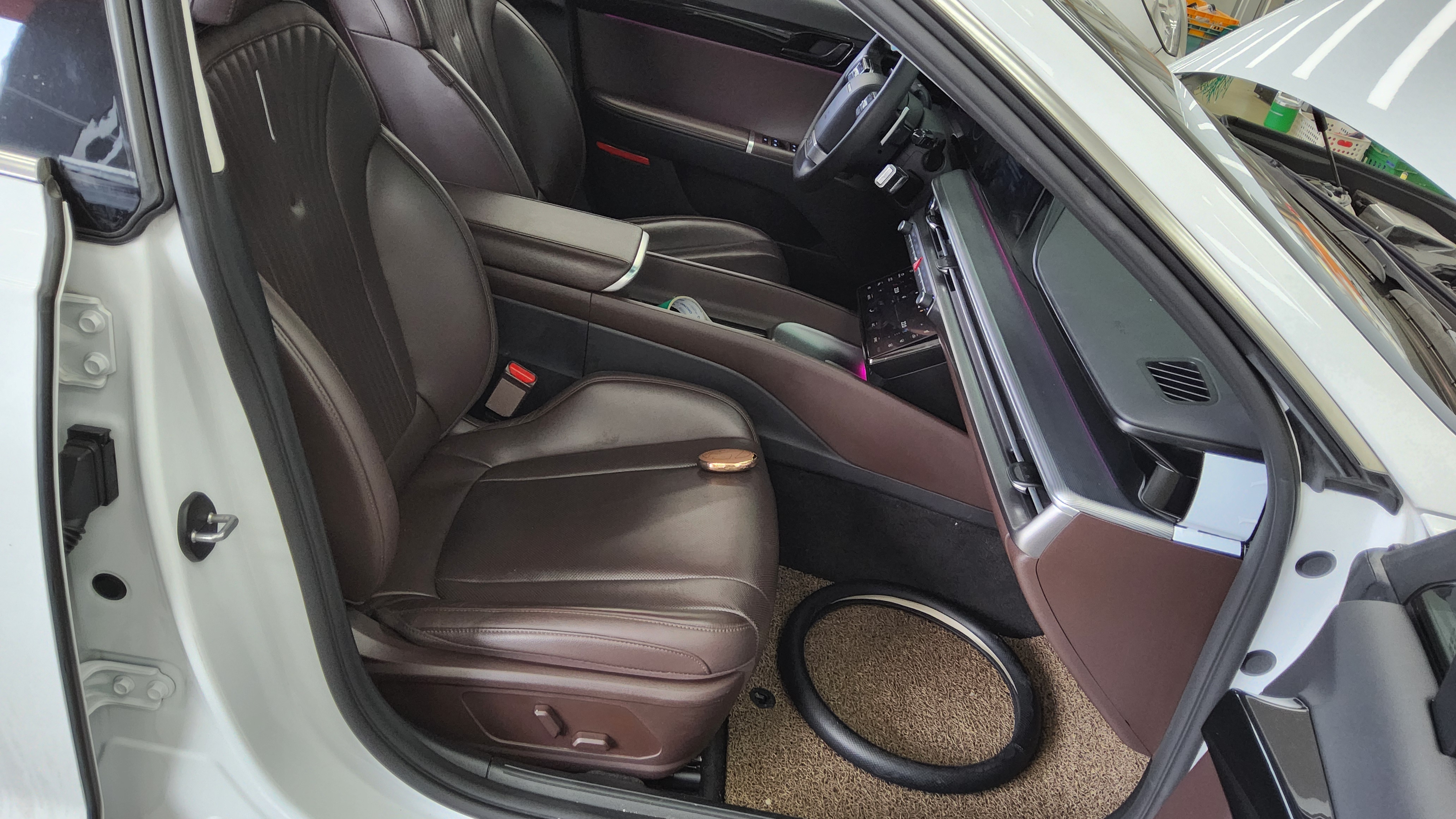 Hyundai Grandeur - 13