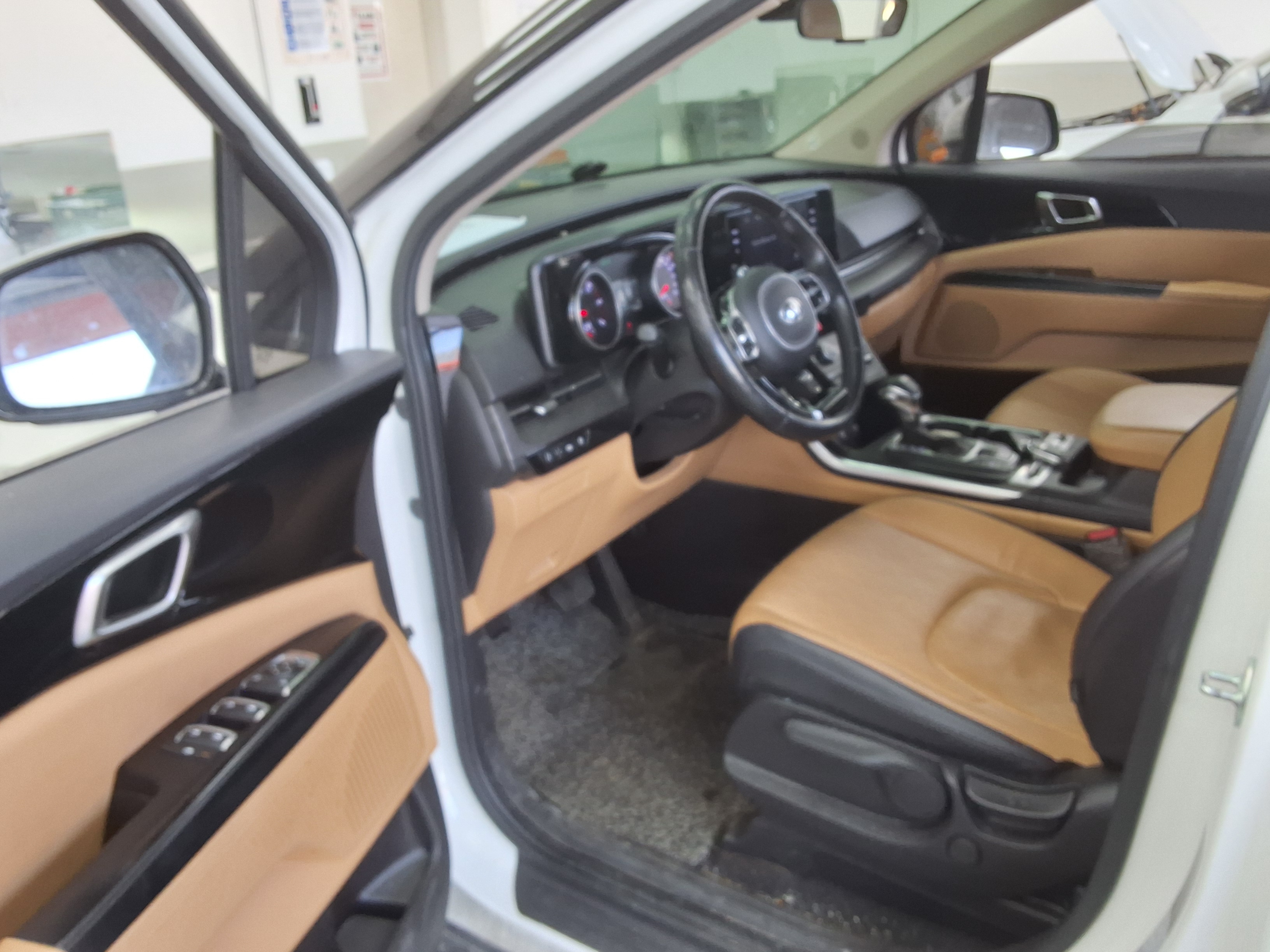 Kia Carnival 2021 - Image 9