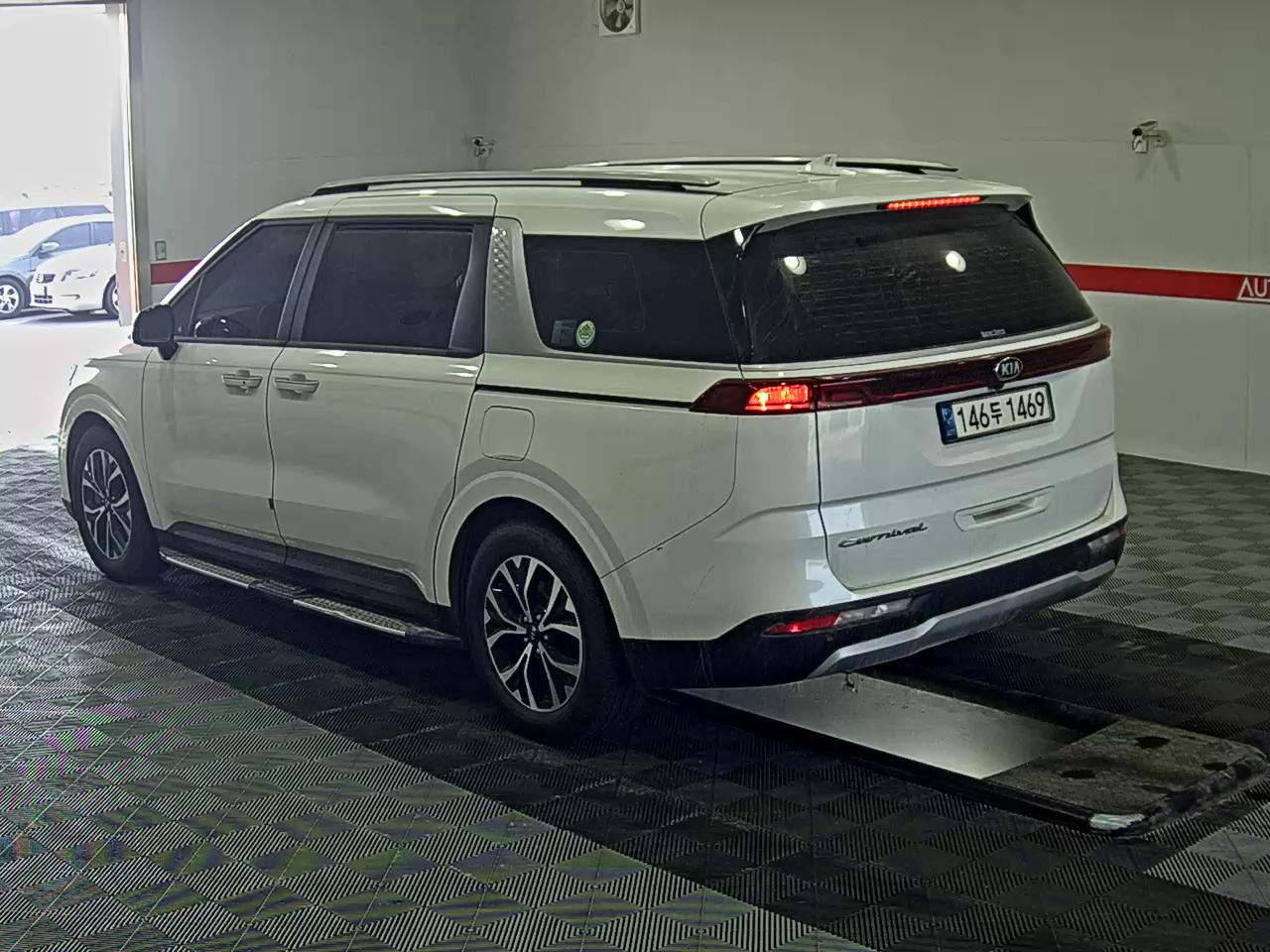 Kia Carnival 2021 - Image 5