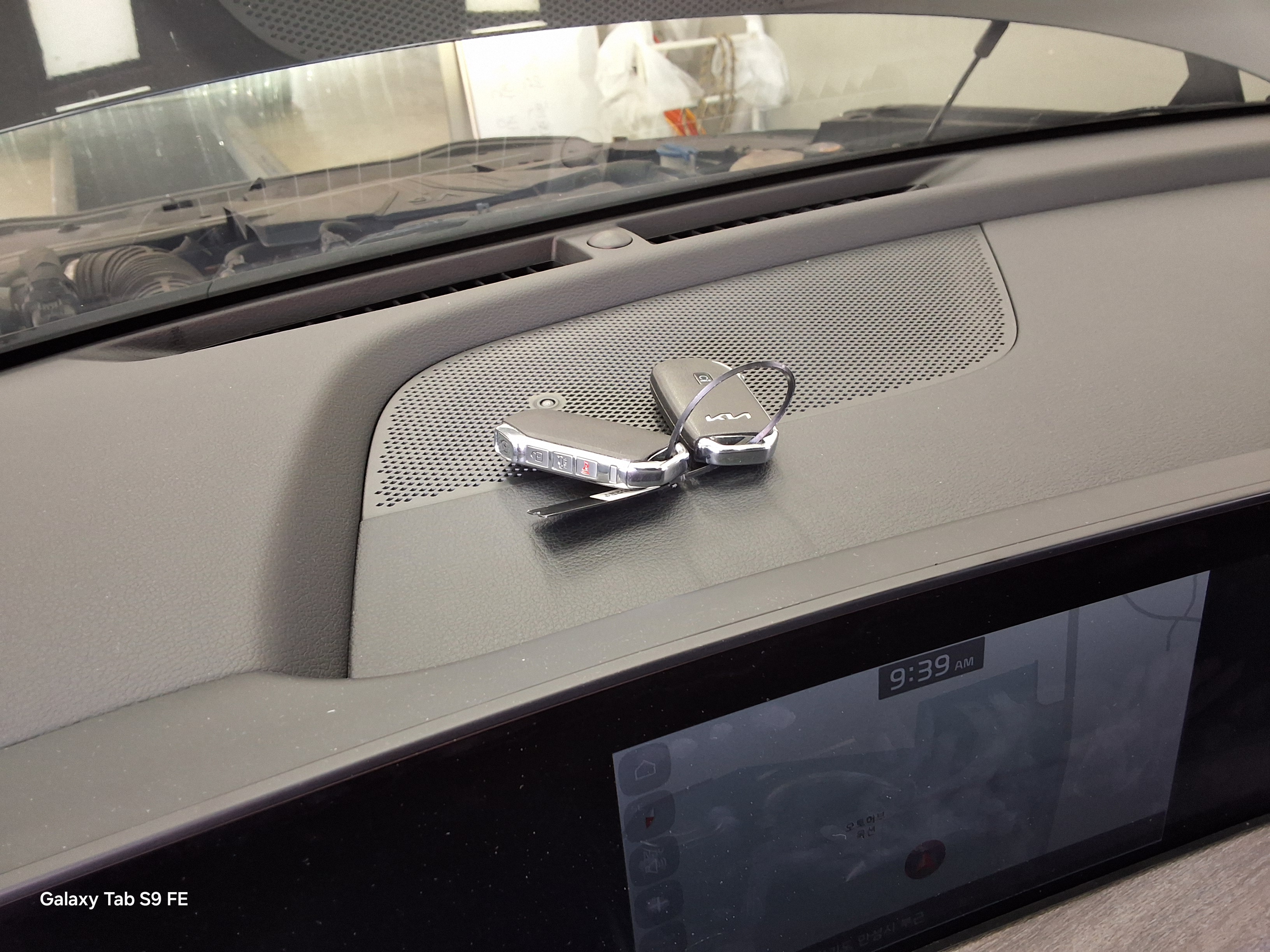 Kia K8 2022 - Image 18