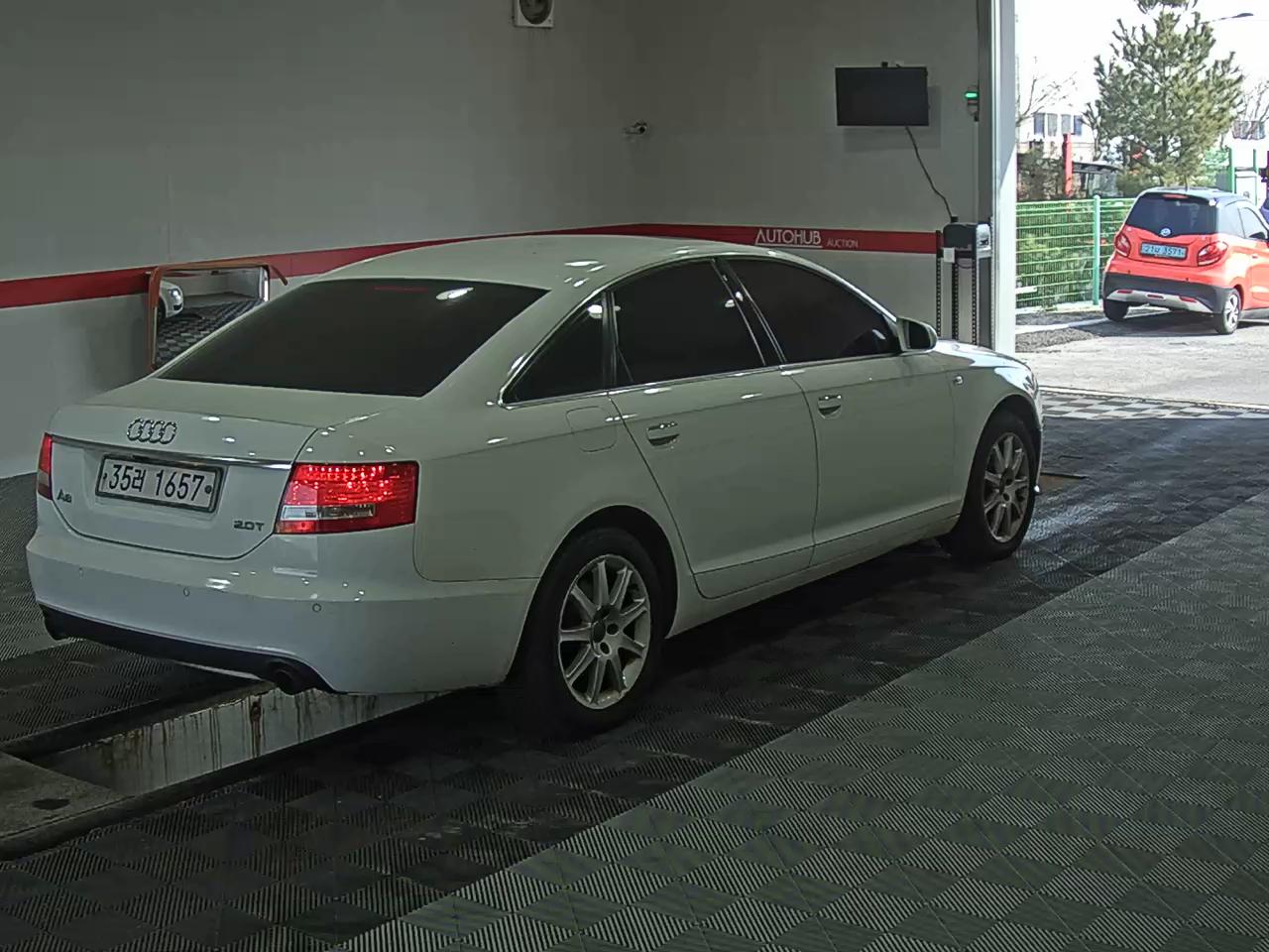 أودي A6 - 4