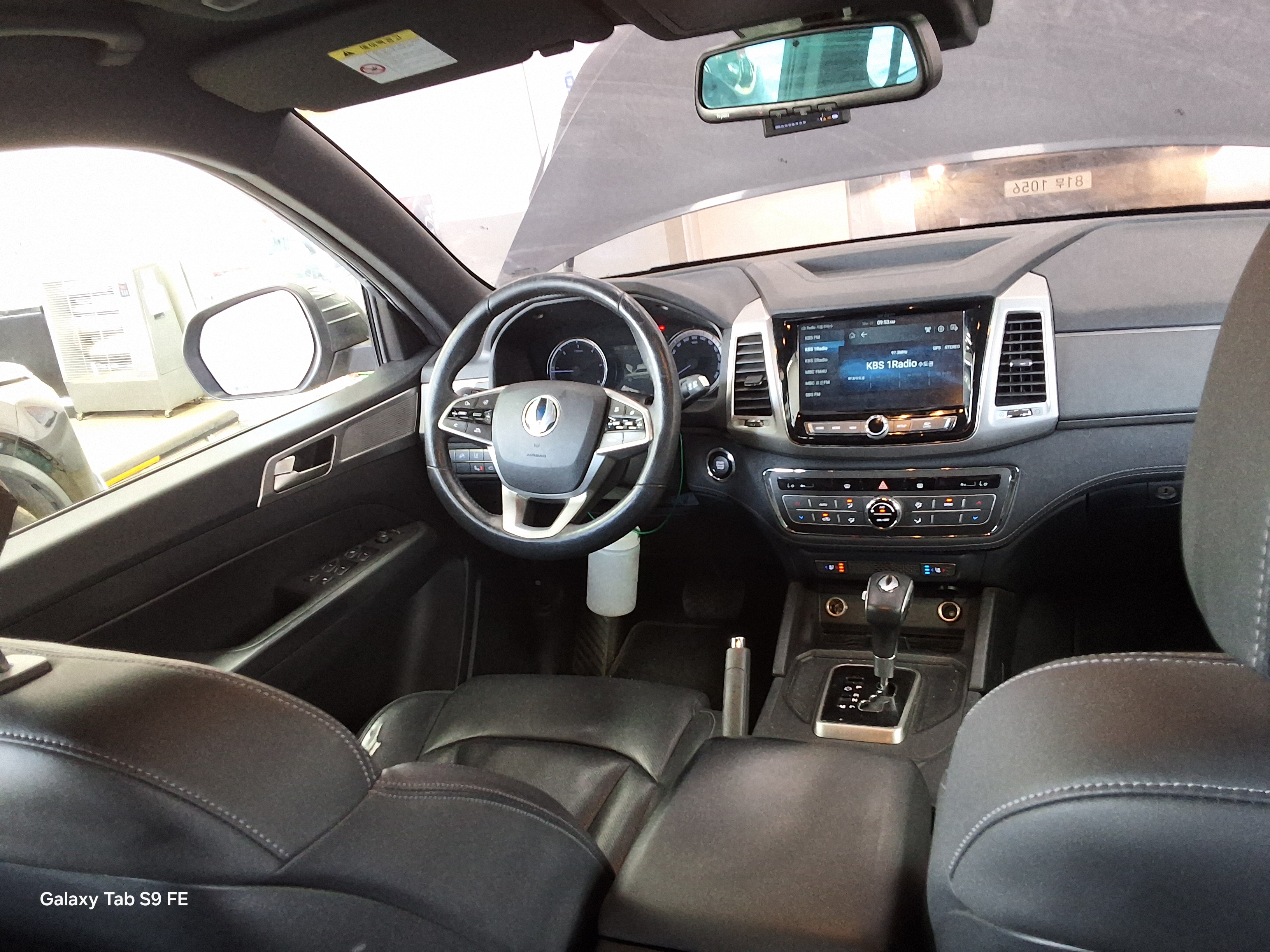 KG Mobility Rexton Sports 2019 - Image 10