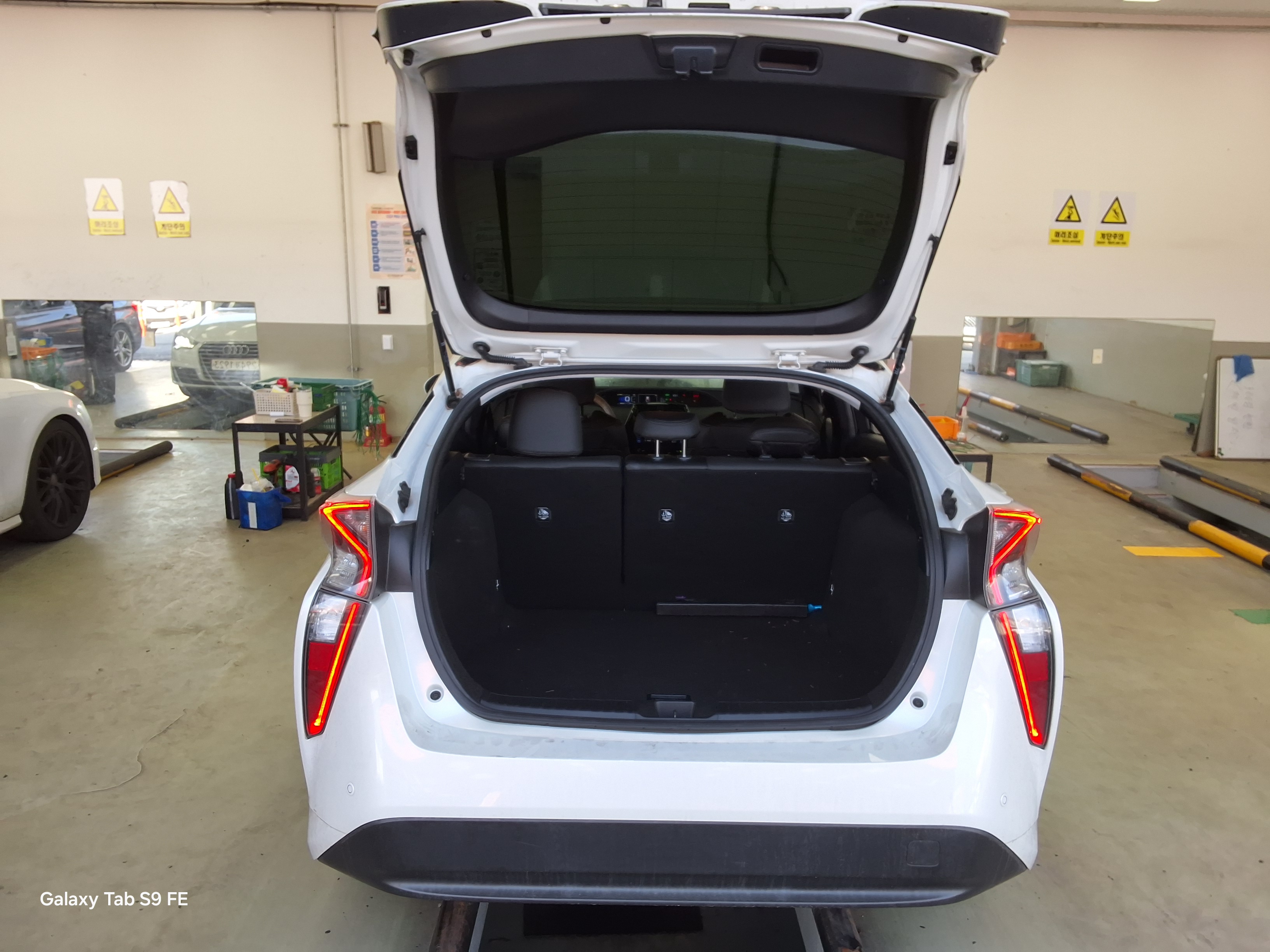 Toyota Prius - 14
