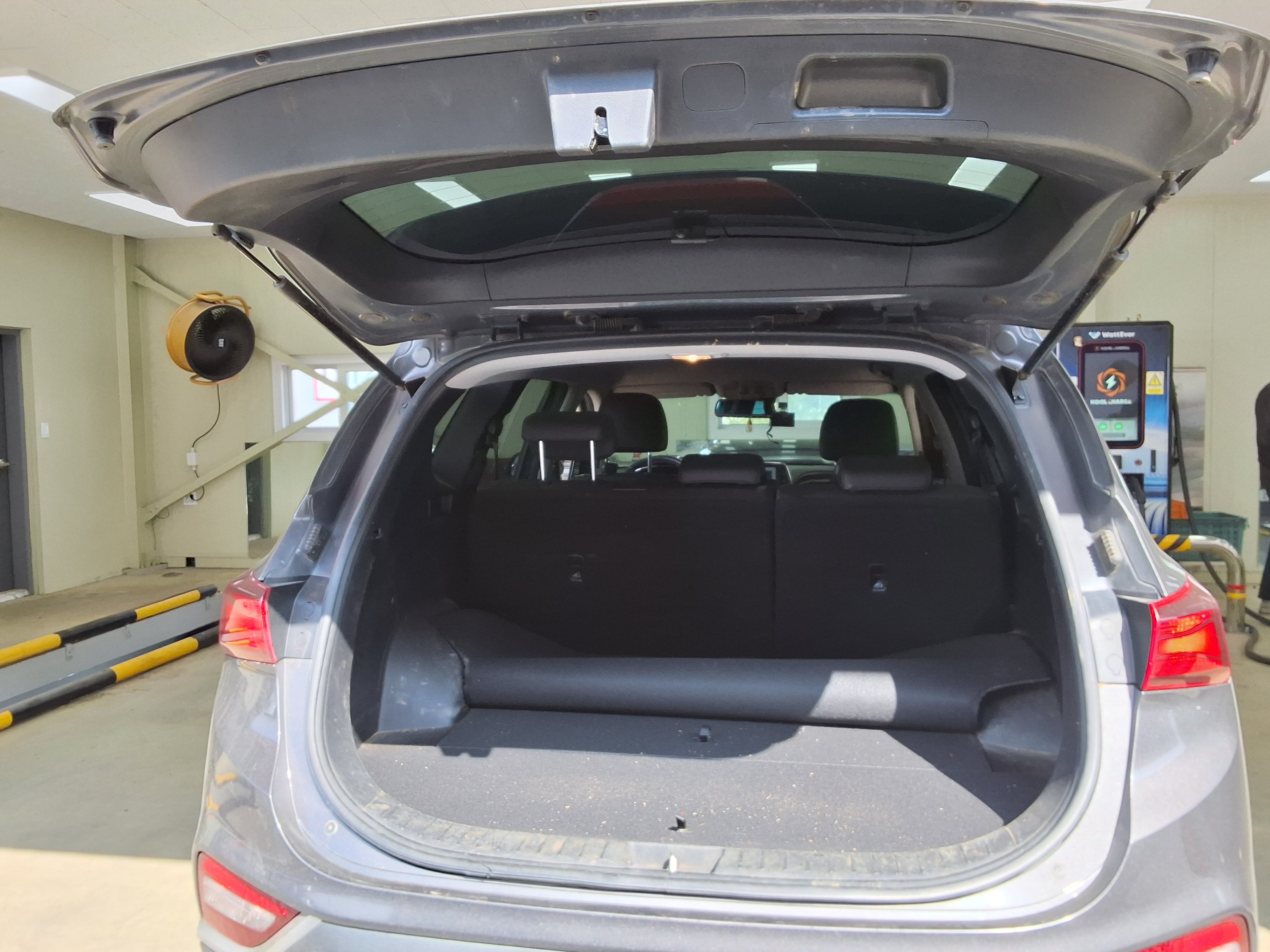 Hyundai Santa Fe 2020 - Image 14