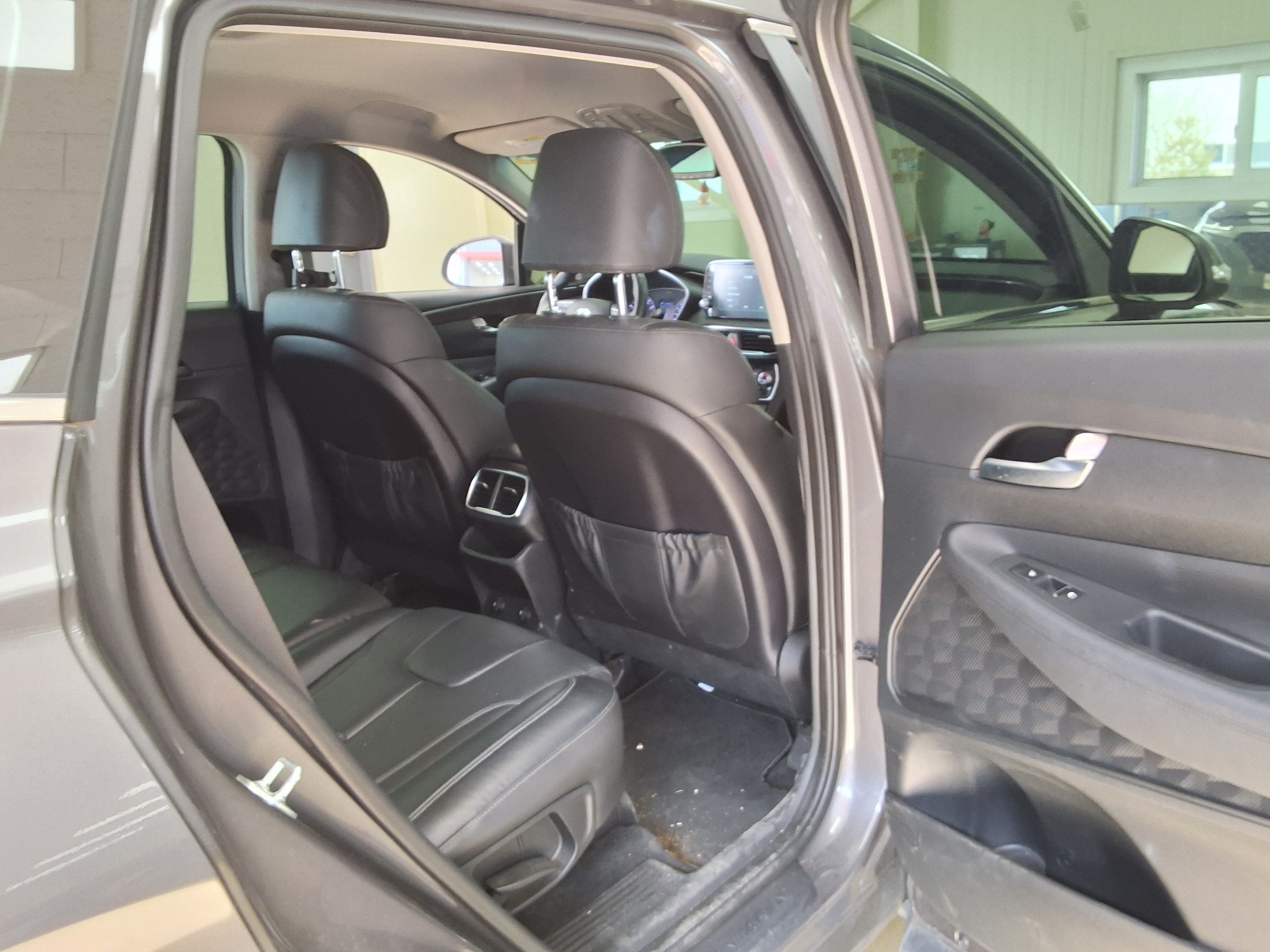 Hyundai Santa Fe 2020 - Image 12