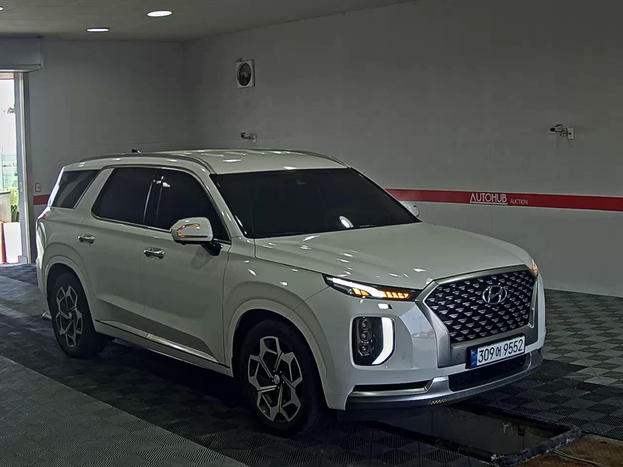 Hyundai Palisade 2021 - Image 2