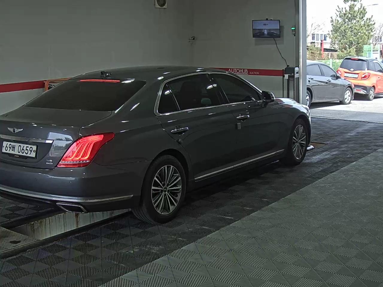 Hyundai Genesis EQ900 2016 - Image 4