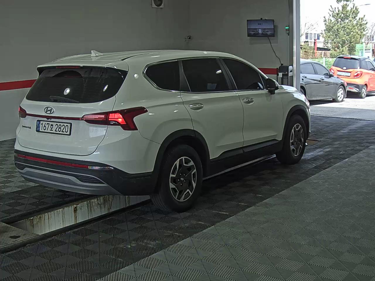Hyundai Santa Fe - 4