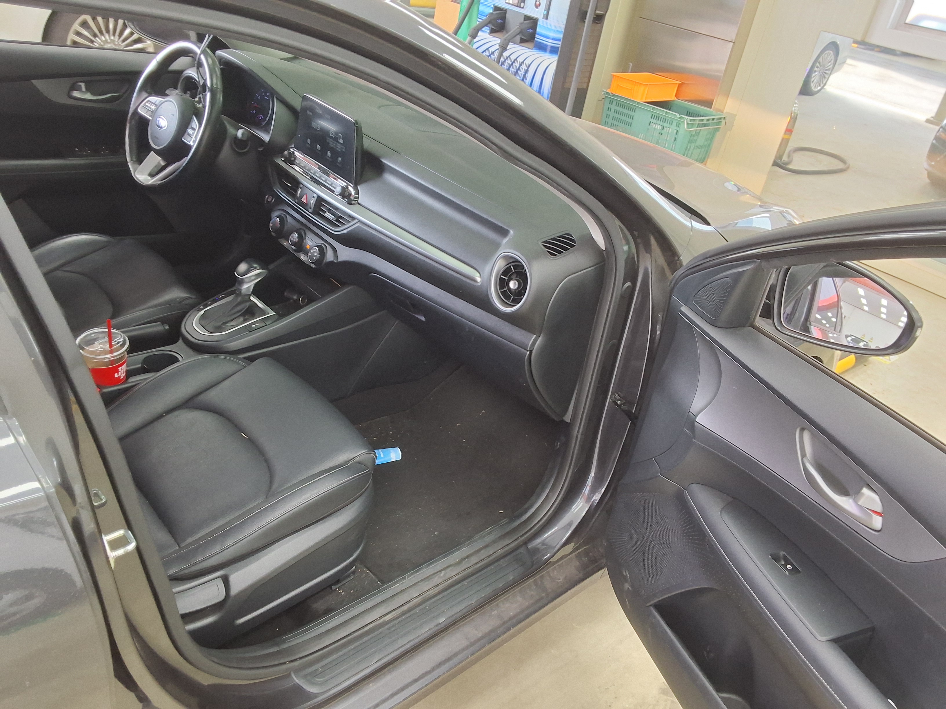 Kia K3 2019 - Image 13
