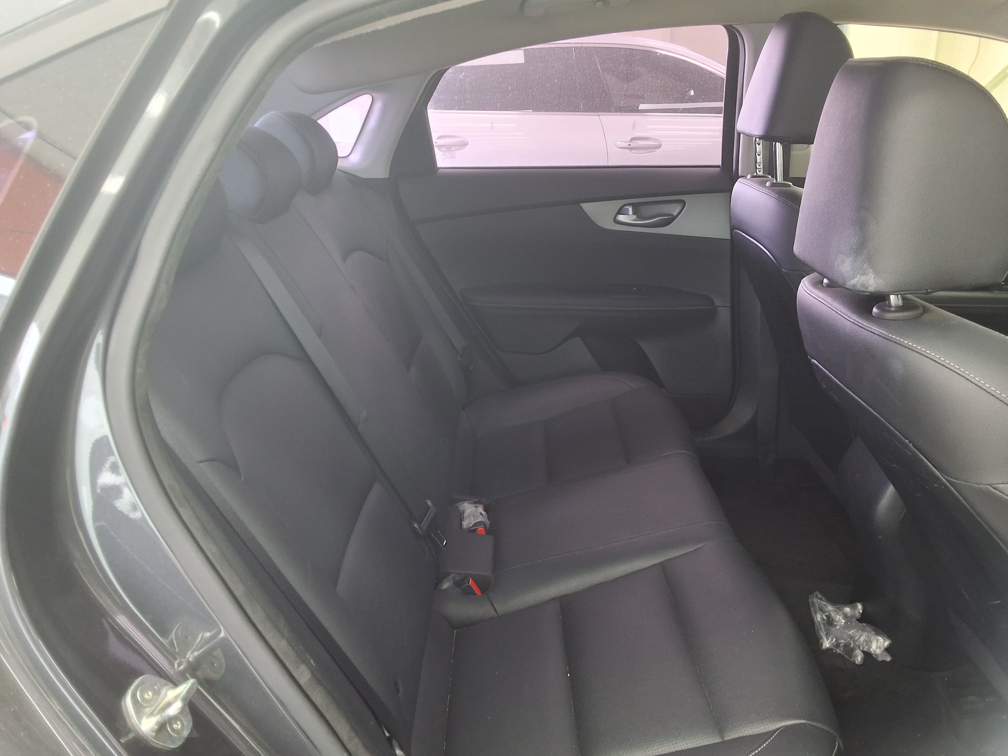 Kia K3 2019 - Image 12