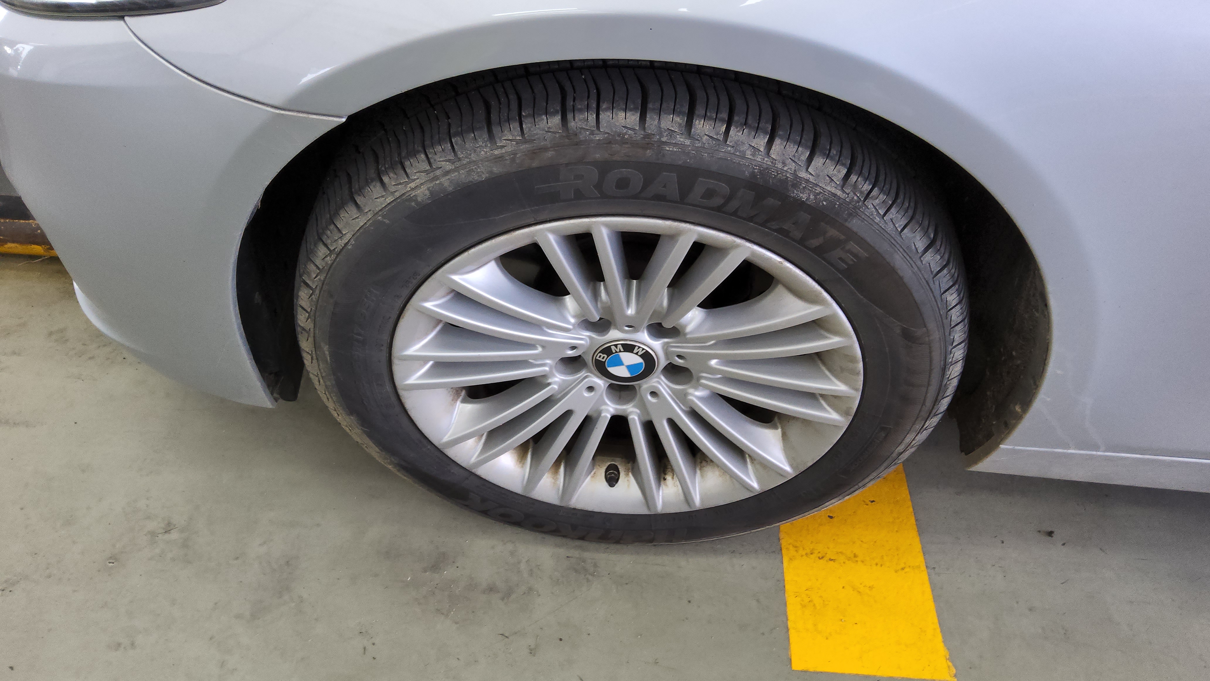 BMW 5 Series 2015 - Image 16