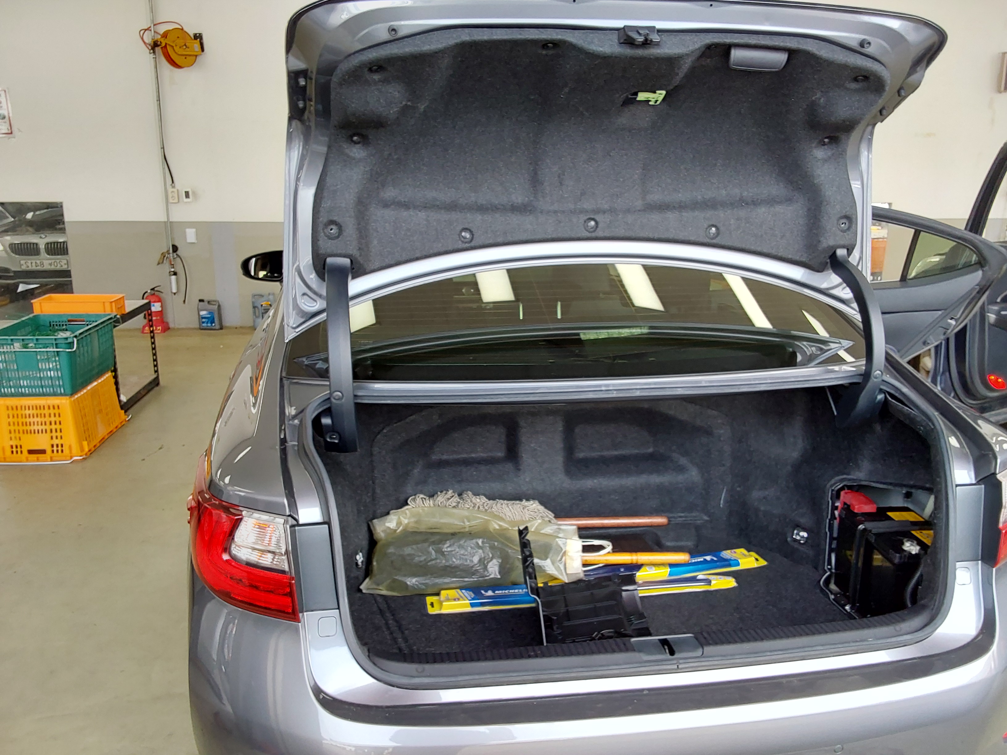 LEXUS ES - 14