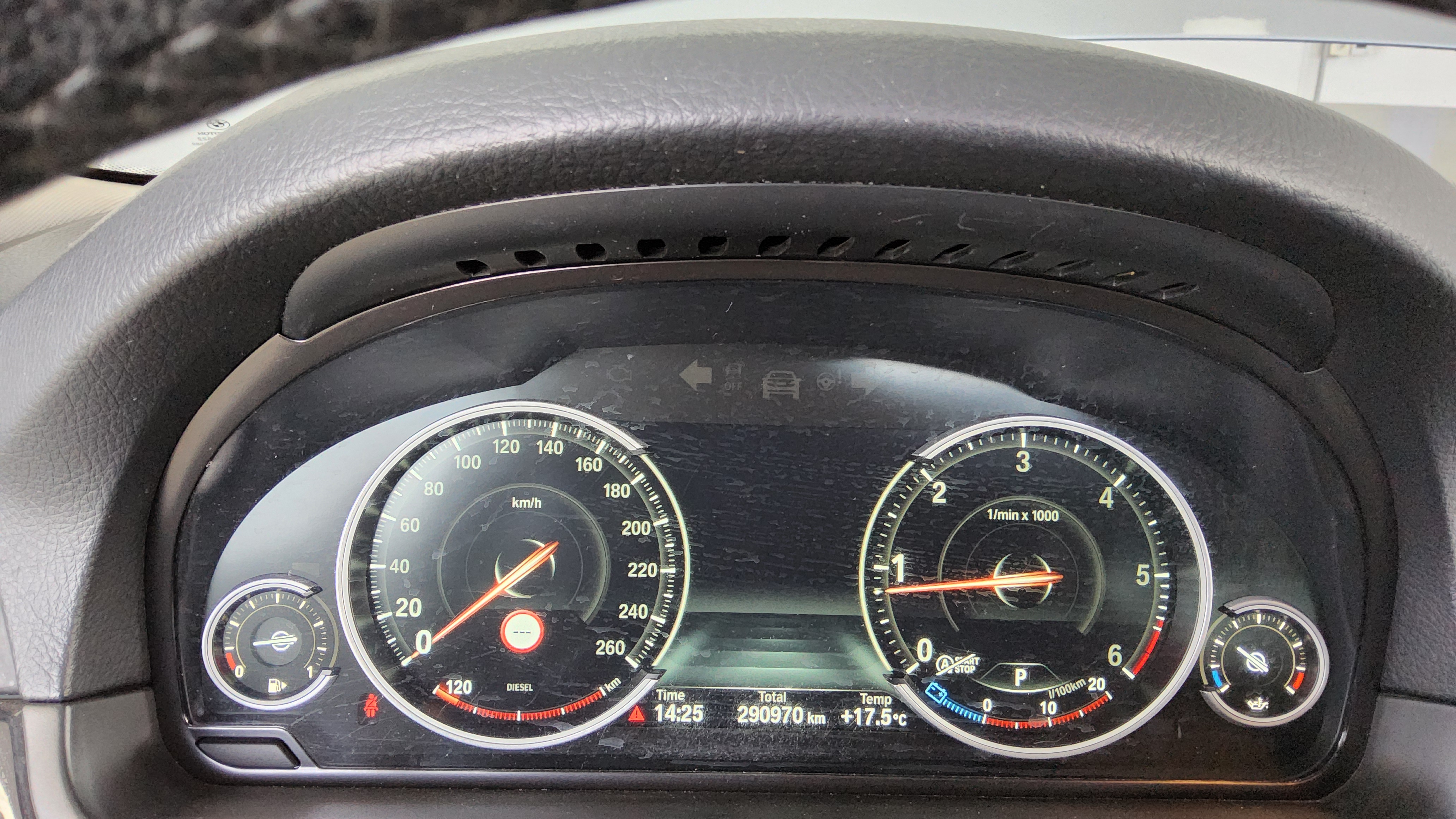 BMW 5 Series 2015 - Image 8