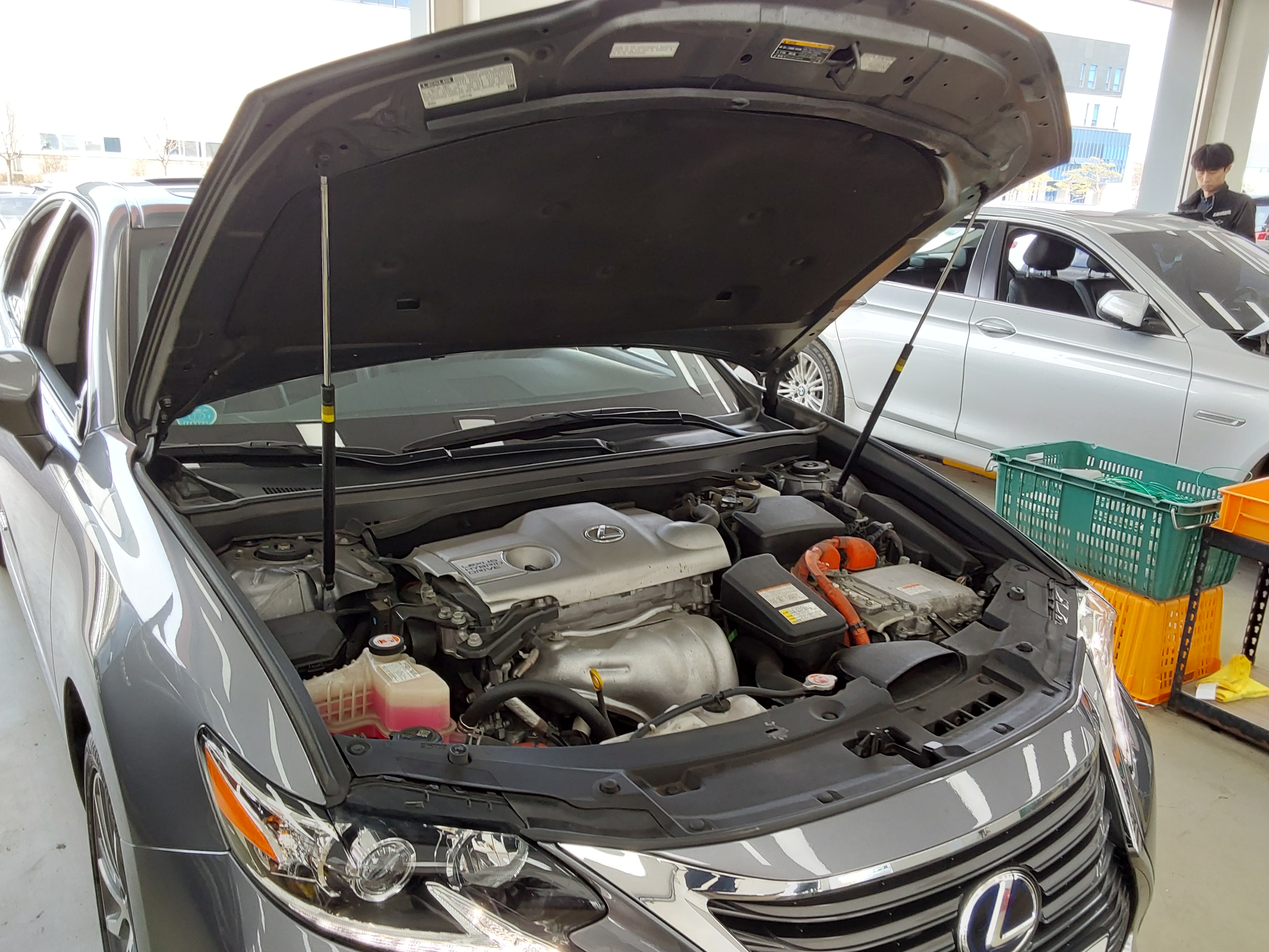 LEXUS ES - 20